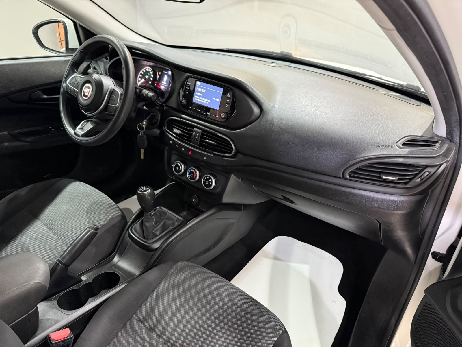 2023 Dizel Manuel Fiat Egea Beyaz Gürel Tasarım Aksesuar Otomotiv San. Tic. Ltd. Şti.