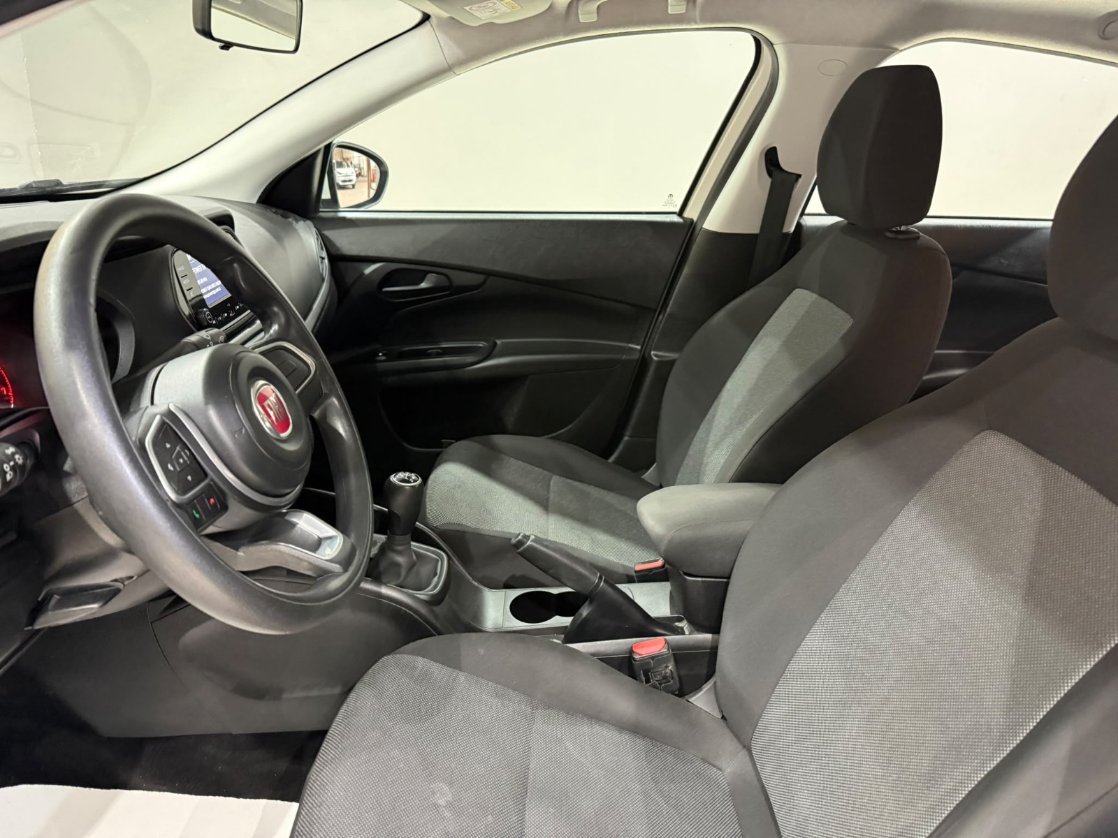 2023 Dizel Manuel Fiat Egea Beyaz Gürel Tasarım Aksesuar Otomotiv San. Tic. Ltd. Şti.