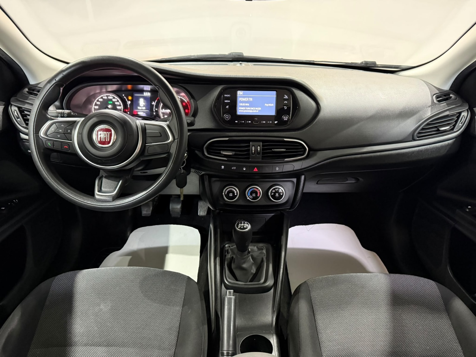2023 Dizel Manuel Fiat Egea Beyaz Gürel Tasarım Aksesuar Otomotiv San. Tic. Ltd. Şti.