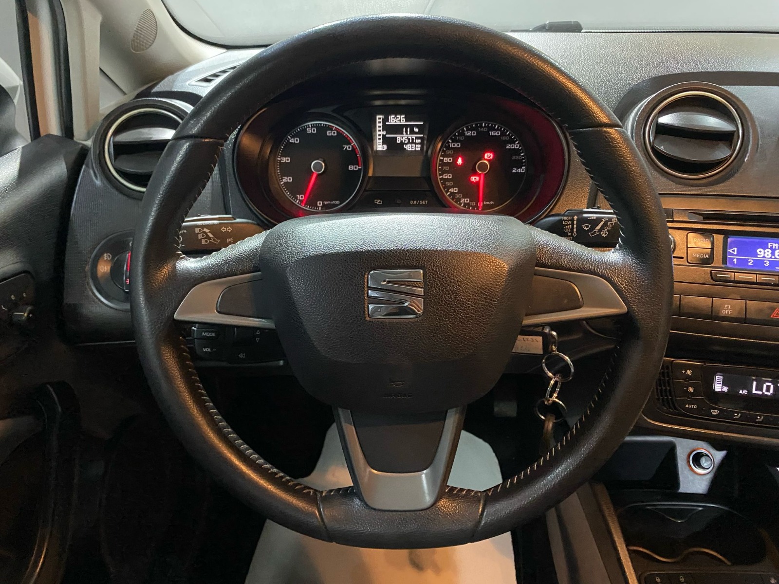 2015 Benzin + LPG Manuel Seat Ibiza Beyaz Gürel Tasarım Aksesuar Otomotiv San. Tic. Ltd. Şti.