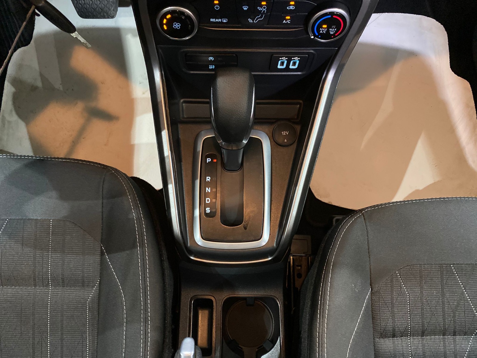 2021 Benzin Otomatik Ford EcoSport Beyaz Gürel Tasarım Aksesuar Otomotiv San. Tic. Ltd. Şti.