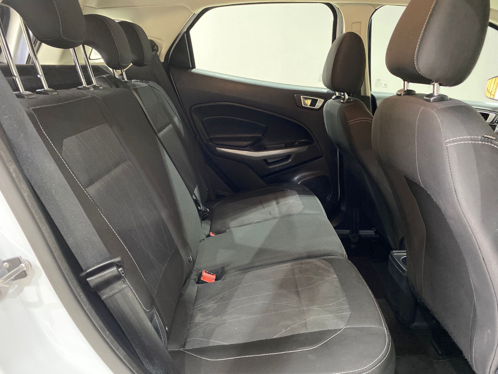 2021 Benzin Otomatik Ford EcoSport Beyaz Gürel Tasarım Aksesuar Otomotiv San. Tic. Ltd. Şti.