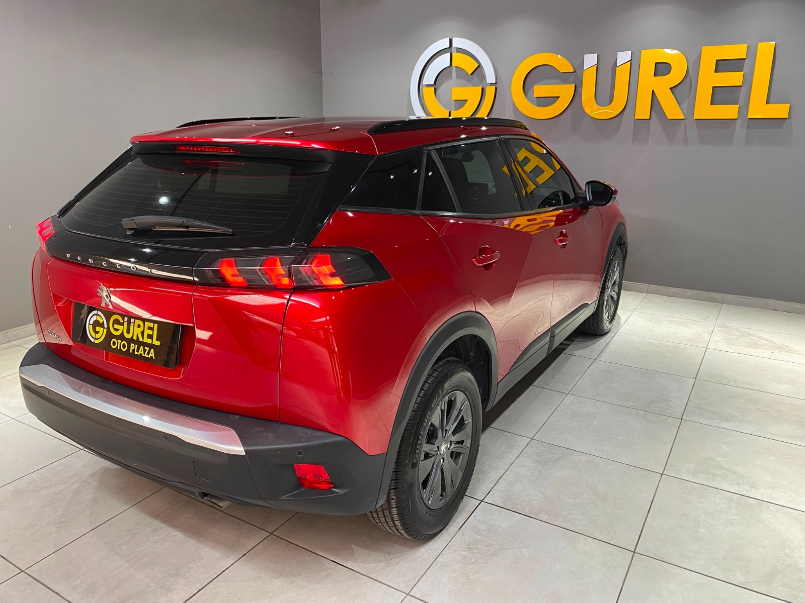 2021 Benzin Manuel Peugeot 2008 Kırmızı Gürel Tasarım Aksesuar Otomotiv San. Tic. Ltd. Şti.