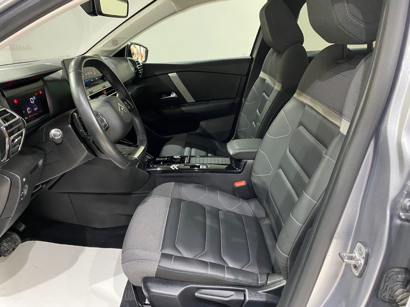 2021 Benzin Otomatik Citroen C4 Gri Gürel Tasarım Aksesuar Otomotiv San. Tic. Ltd. Şti.