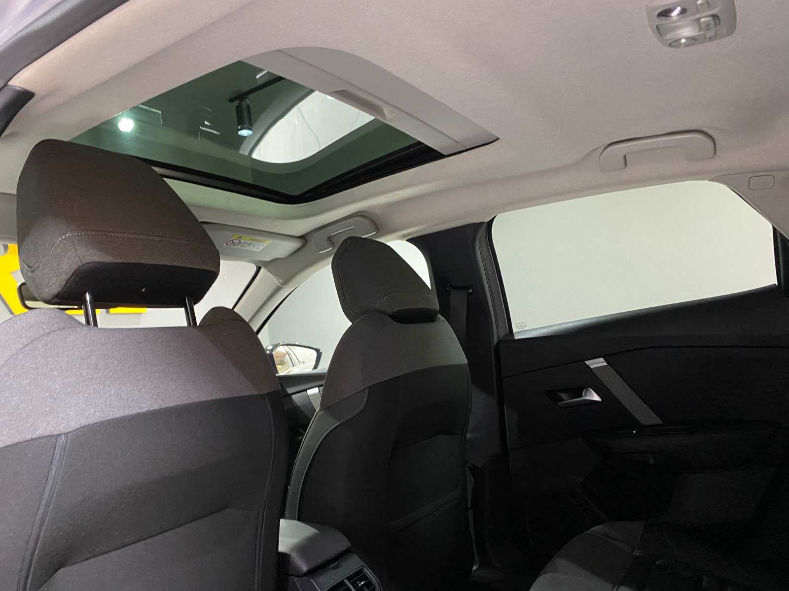 2021 Benzin Otomatik Citroen C4 Gri Gürel Tasarım Aksesuar Otomotiv San. Tic. Ltd. Şti.