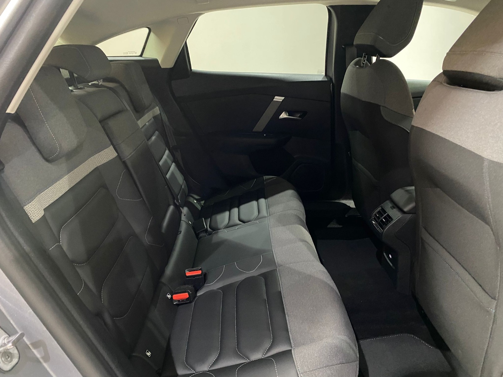 2021 Benzin Otomatik Citroen C4 Gri Gürel Tasarım Aksesuar Otomotiv San. Tic. Ltd. Şti.