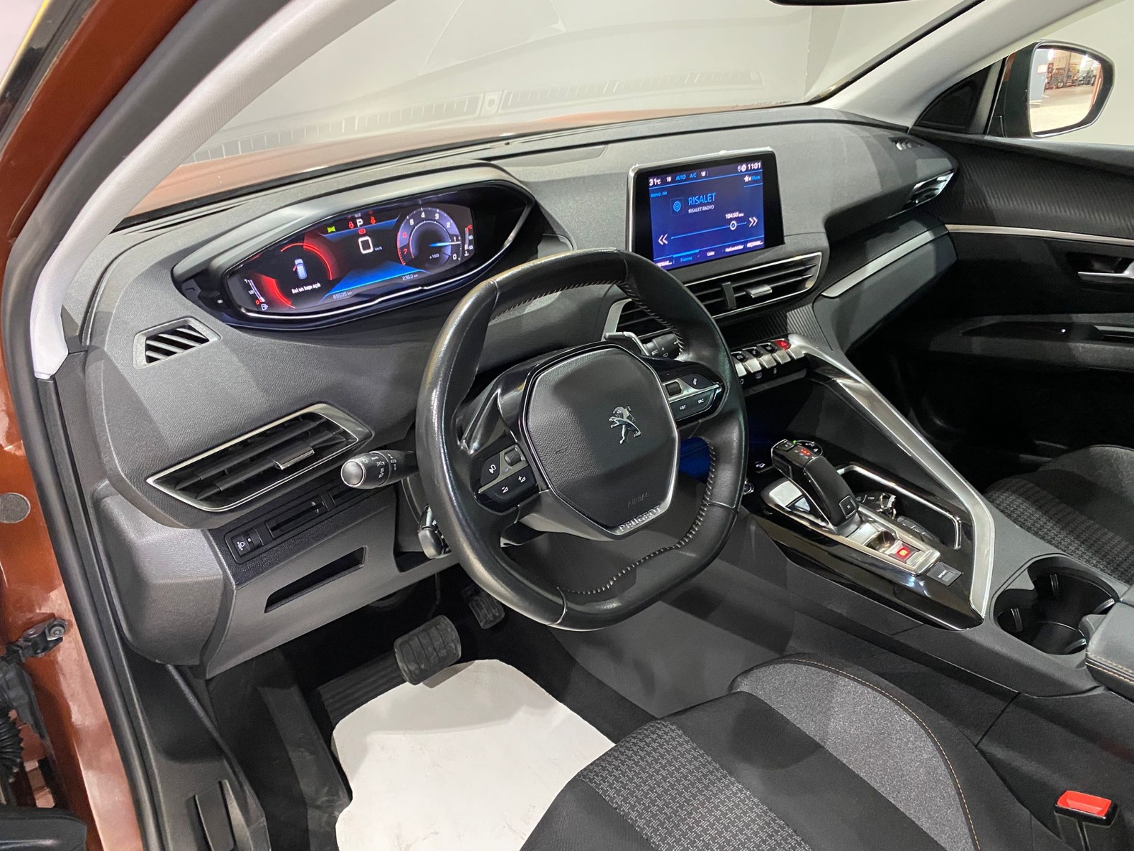 2020 Benzin Otomatik Peugeot 3008 Turuncu Gürel Tasarım Aksesuar Otomotiv San. Tic. Ltd. Şti.