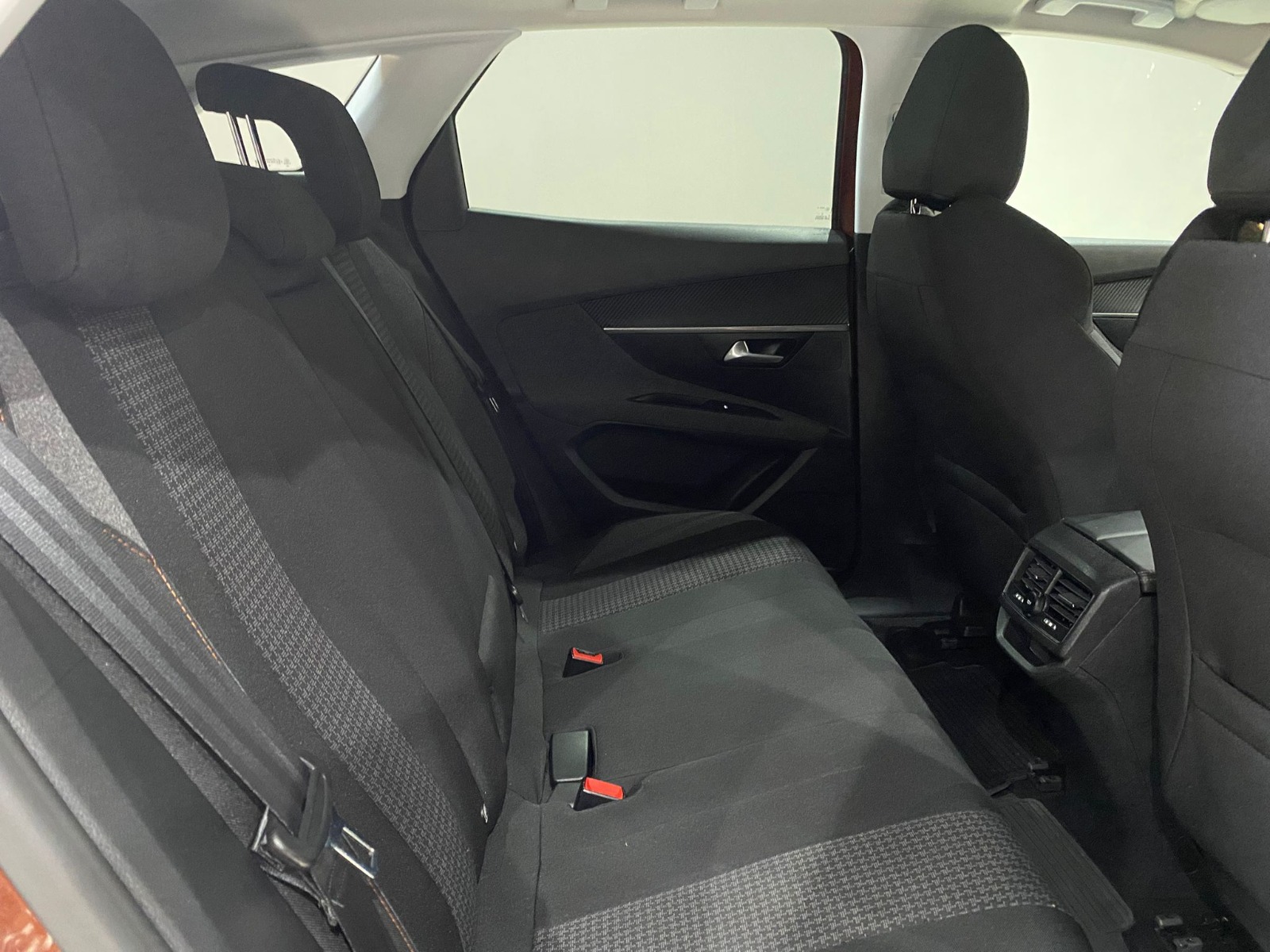 2020 Benzin Otomatik Peugeot 3008 Turuncu Gürel Tasarım Aksesuar Otomotiv San. Tic. Ltd. Şti.