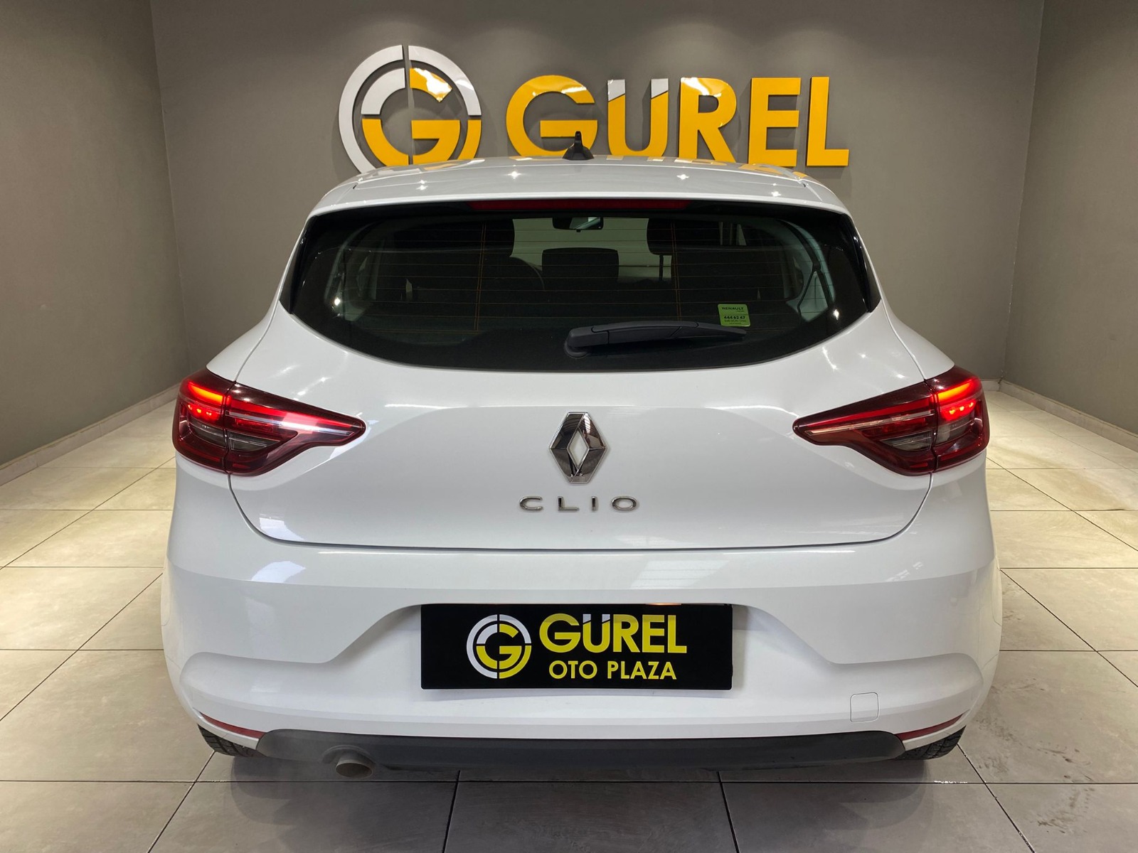 2022 Benzin Otomatik Renault Clio Beyaz Gürel Tasarım Aksesuar Otomotiv San. Tic. Ltd. Şti.