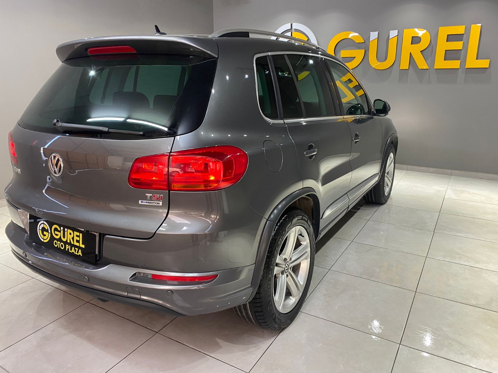 2015 Benzin Otomatik Volkswagen Tiguan Gri Gürel Tasarım Aksesuar Otomotiv San. Tic. Ltd. Şti.