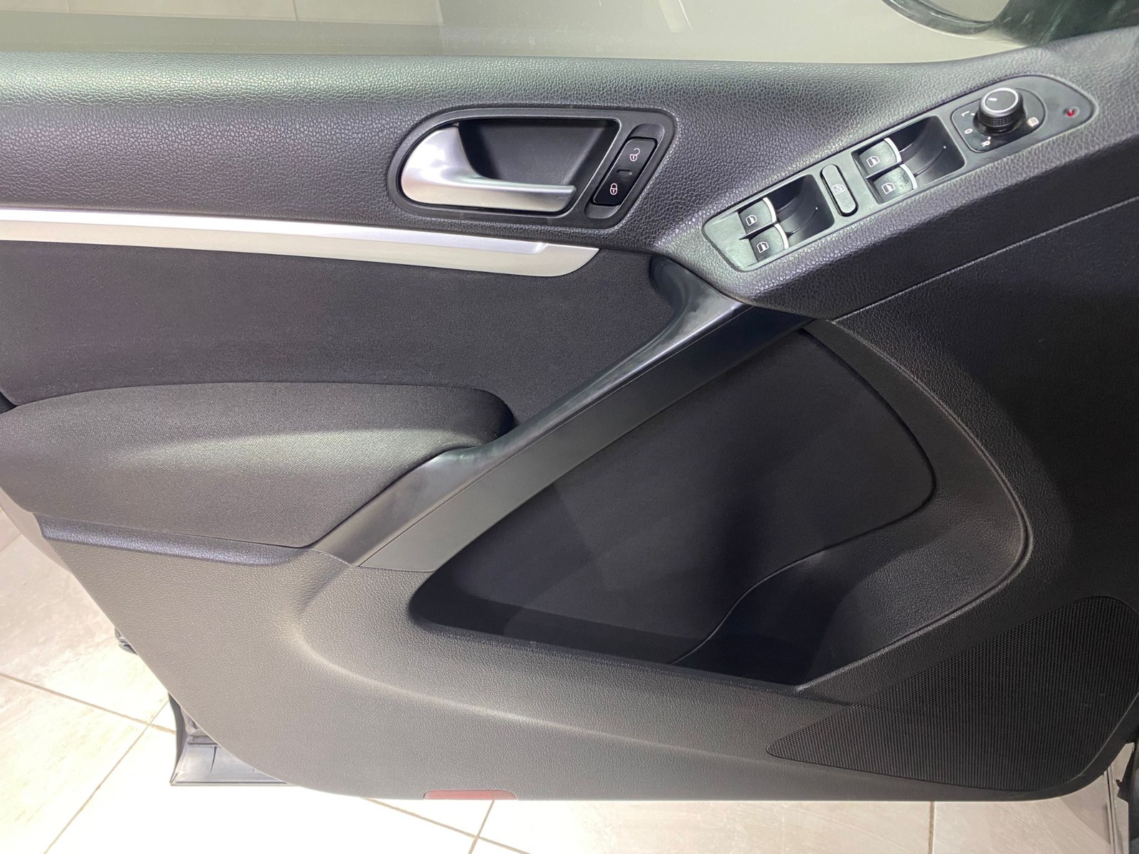 2015 Benzin Otomatik Volkswagen Tiguan Gri Gürel Tasarım Aksesuar Otomotiv San. Tic. Ltd. Şti.