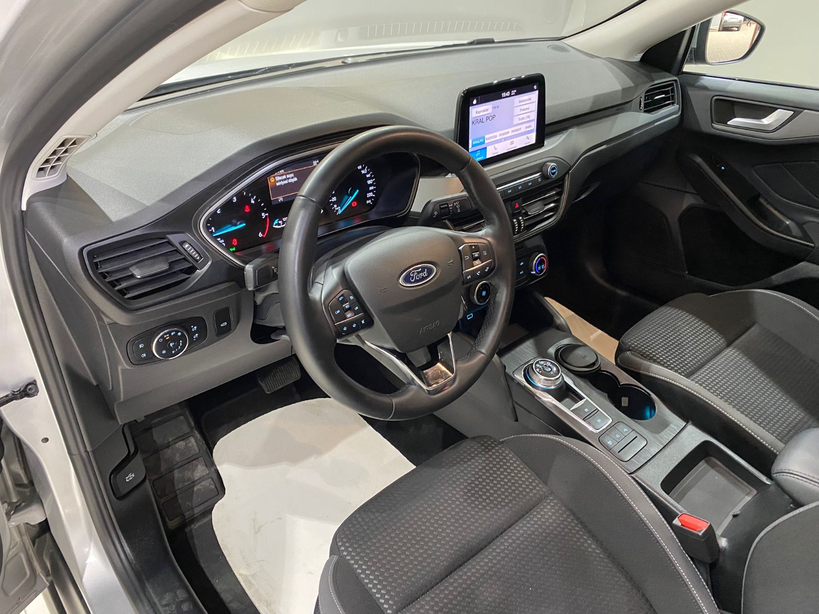 2024 Dizel Otomatik Ford Focus Gri Gürel Tasarım Aksesuar Otomotiv San. Tic. Ltd. Şti.