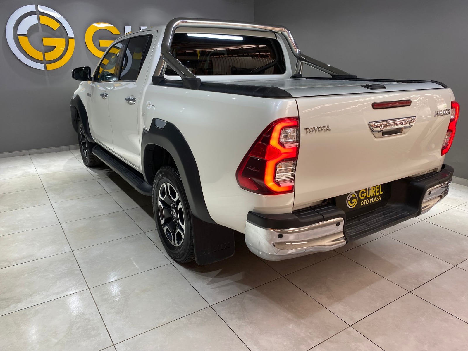 2022 Dizel Otomatik Toyota Hi-Lux Beyaz Gürel Tasarım Aksesuar Otomotiv San. Tic. Ltd. Şti.