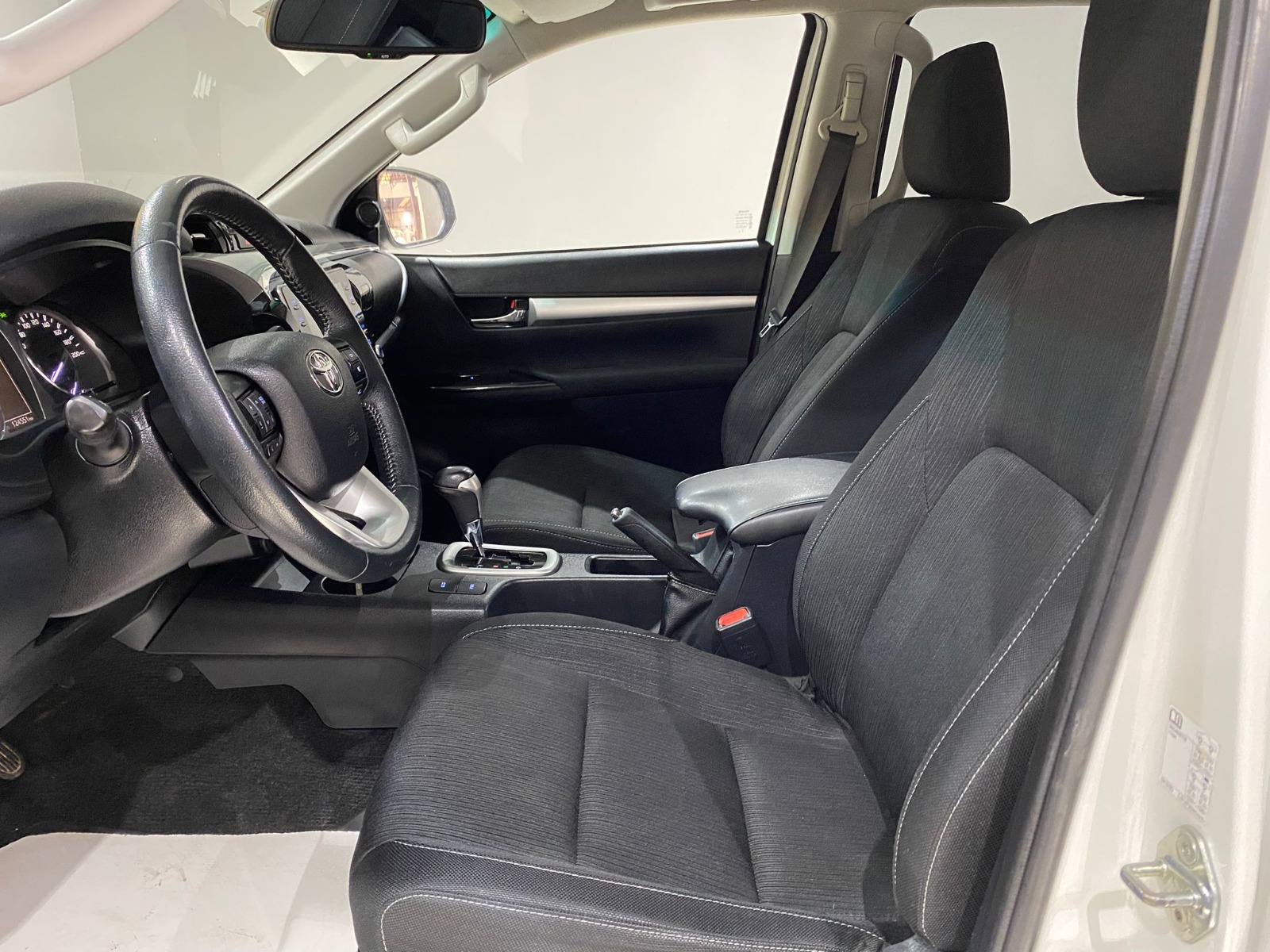 2022 Dizel Otomatik Toyota Hi-Lux Beyaz Gürel Tasarım Aksesuar Otomotiv San. Tic. Ltd. Şti.