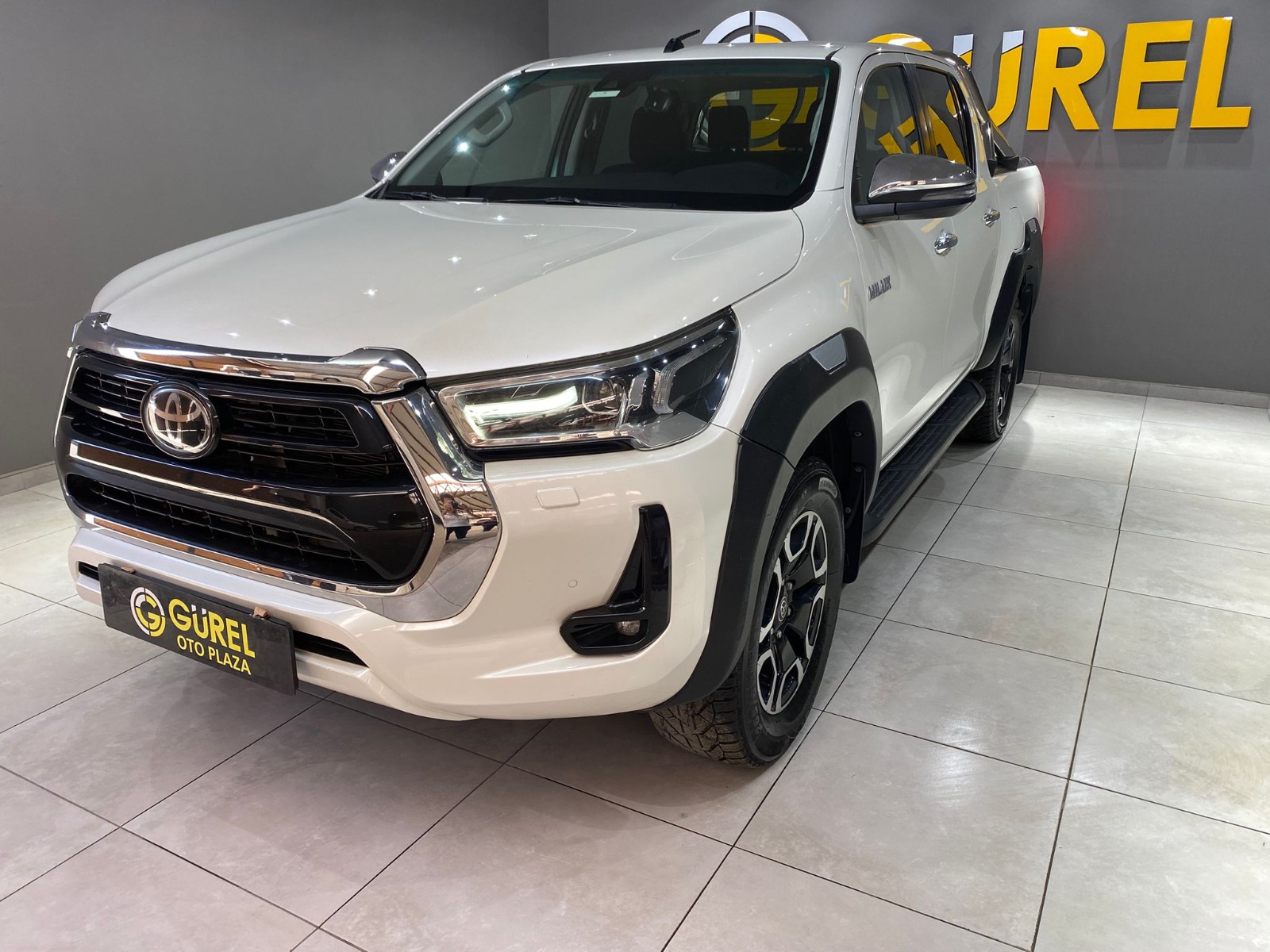 2022 Dizel Otomatik Toyota Hi-Lux Beyaz Gürel Tasarım Aksesuar Otomotiv San. Tic. Ltd. Şti.