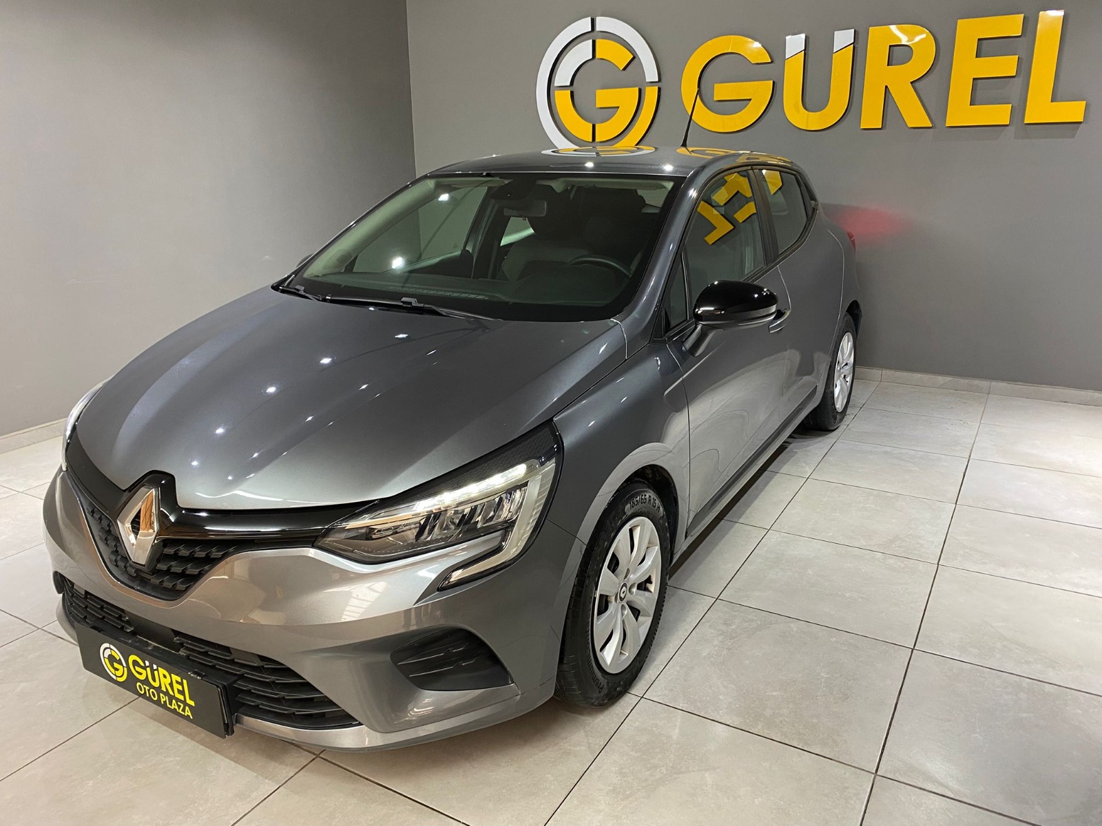 2023 Benzin Manuel Renault Clio Gri Gürel Tasarım Aksesuar Otomotiv San. Tic. Ltd. Şti.