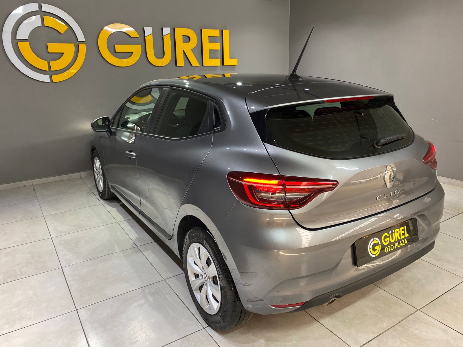 2023 Benzin Manuel Renault Clio Gri Gürel Tasarım Aksesuar Otomotiv San. Tic. Ltd. Şti.