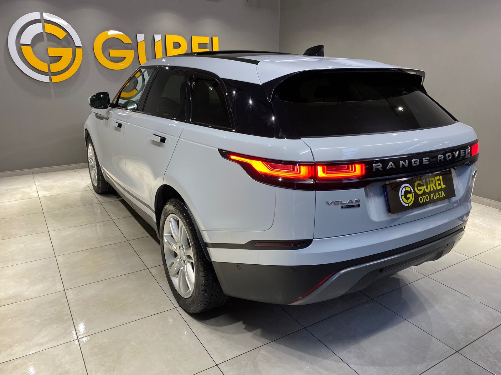 2019 Dizel Otomatik Land Rover Range Rover Velar Beyaz Gürel Tasarım Aksesuar Otomotiv San. Tic. Ltd. Şti.