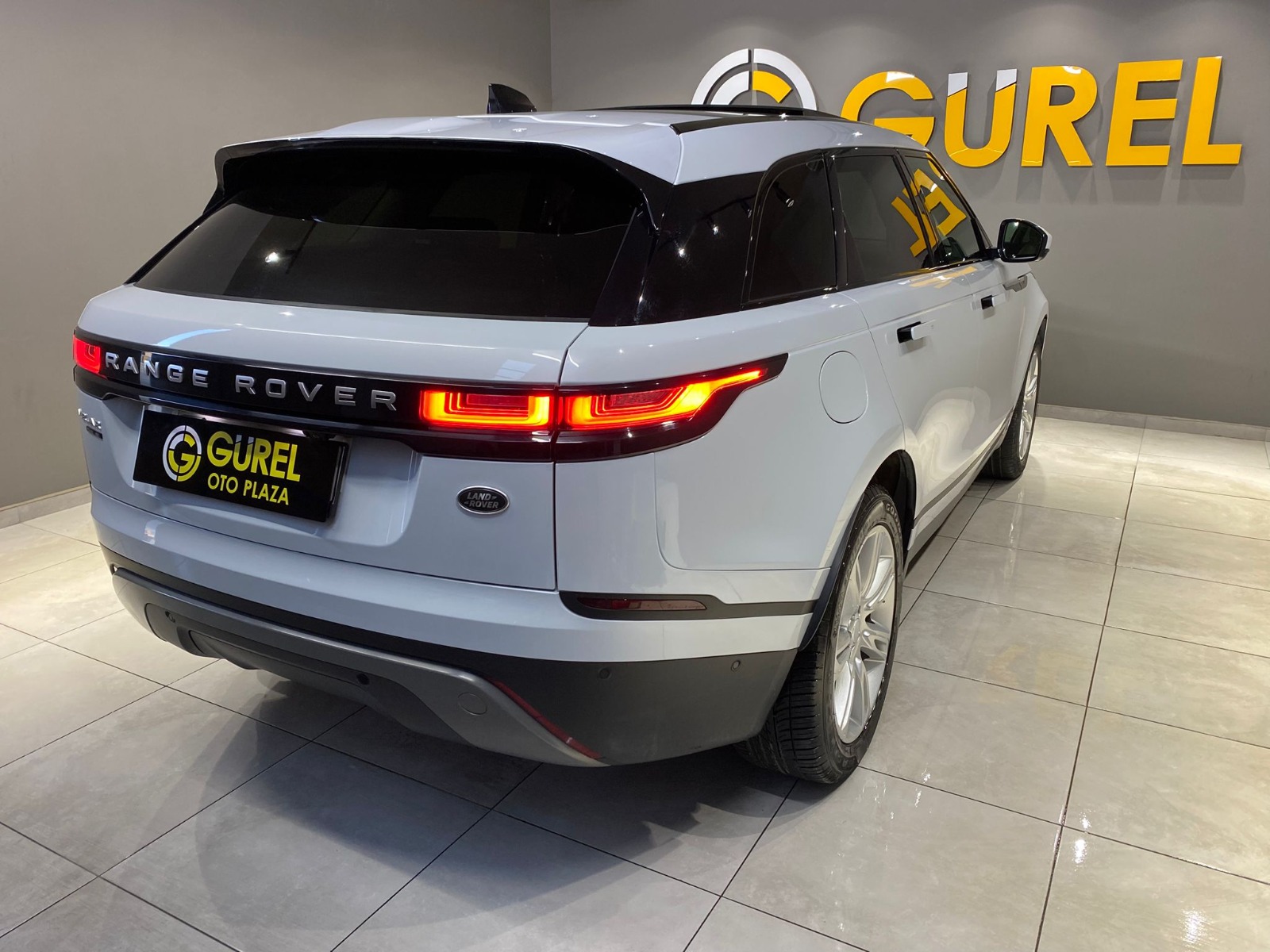 2019 Dizel Otomatik Land Rover Range Rover Velar Beyaz Gürel Tasarım Aksesuar Otomotiv San. Tic. Ltd. Şti.