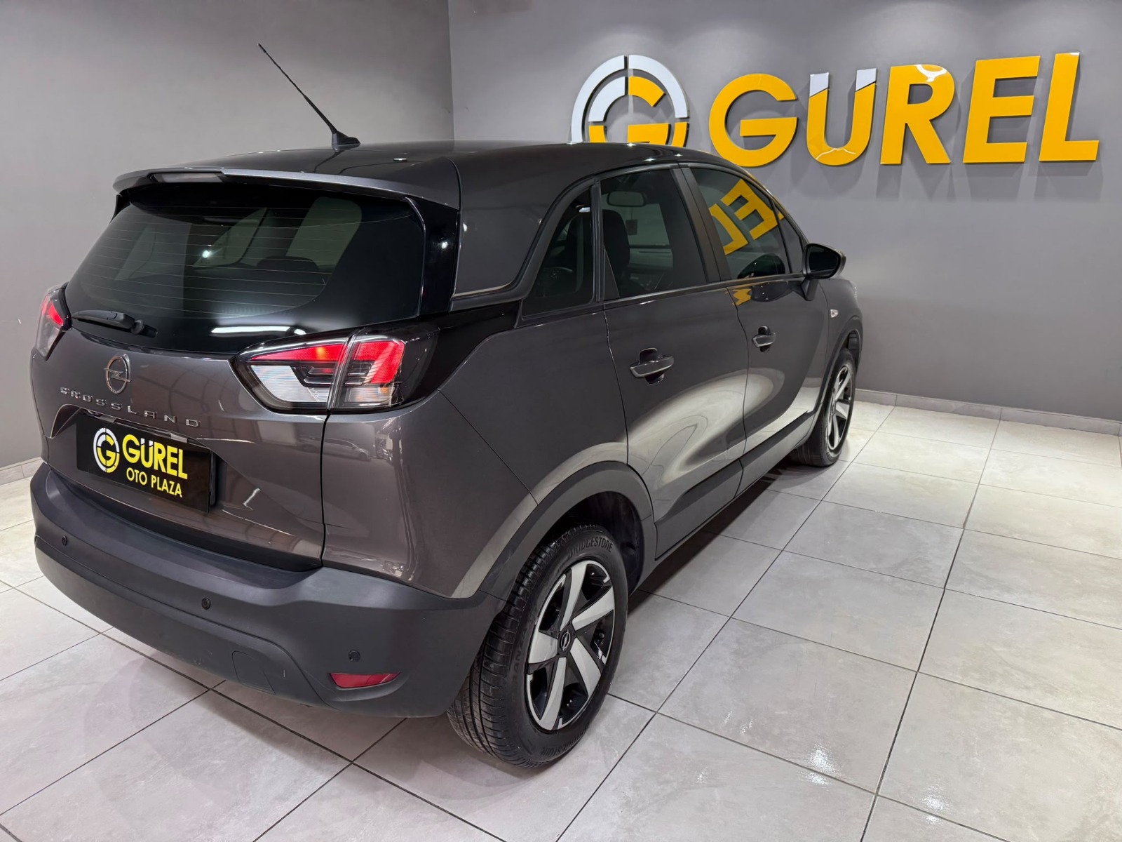 2022 Benzin Otomatik Opel Crossland Gri Gürel Tasarım Aksesuar Otomotiv San. Tic. Ltd. Şti.