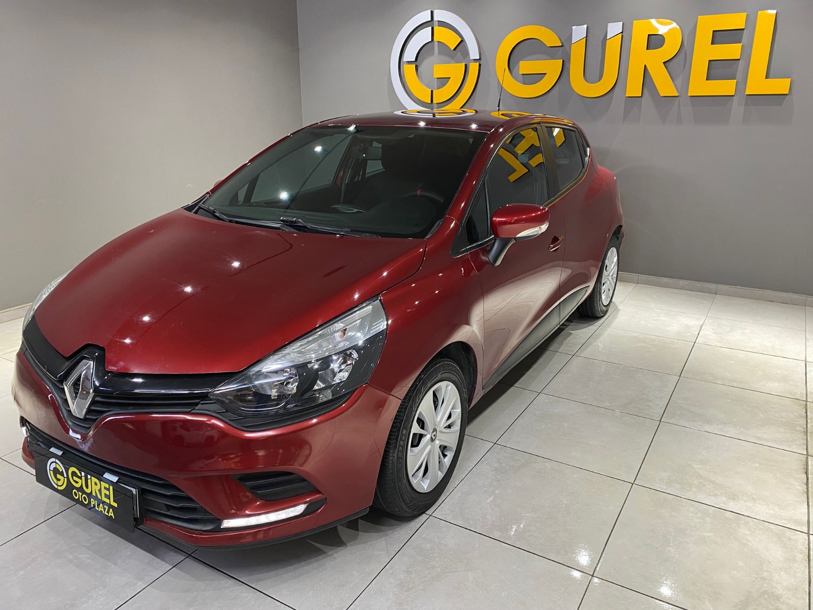 2019 Benzin Manuel Renault Clio Kırmızı Gürel Tasarım Aksesuar Otomotiv San. Tic. Ltd. Şti.