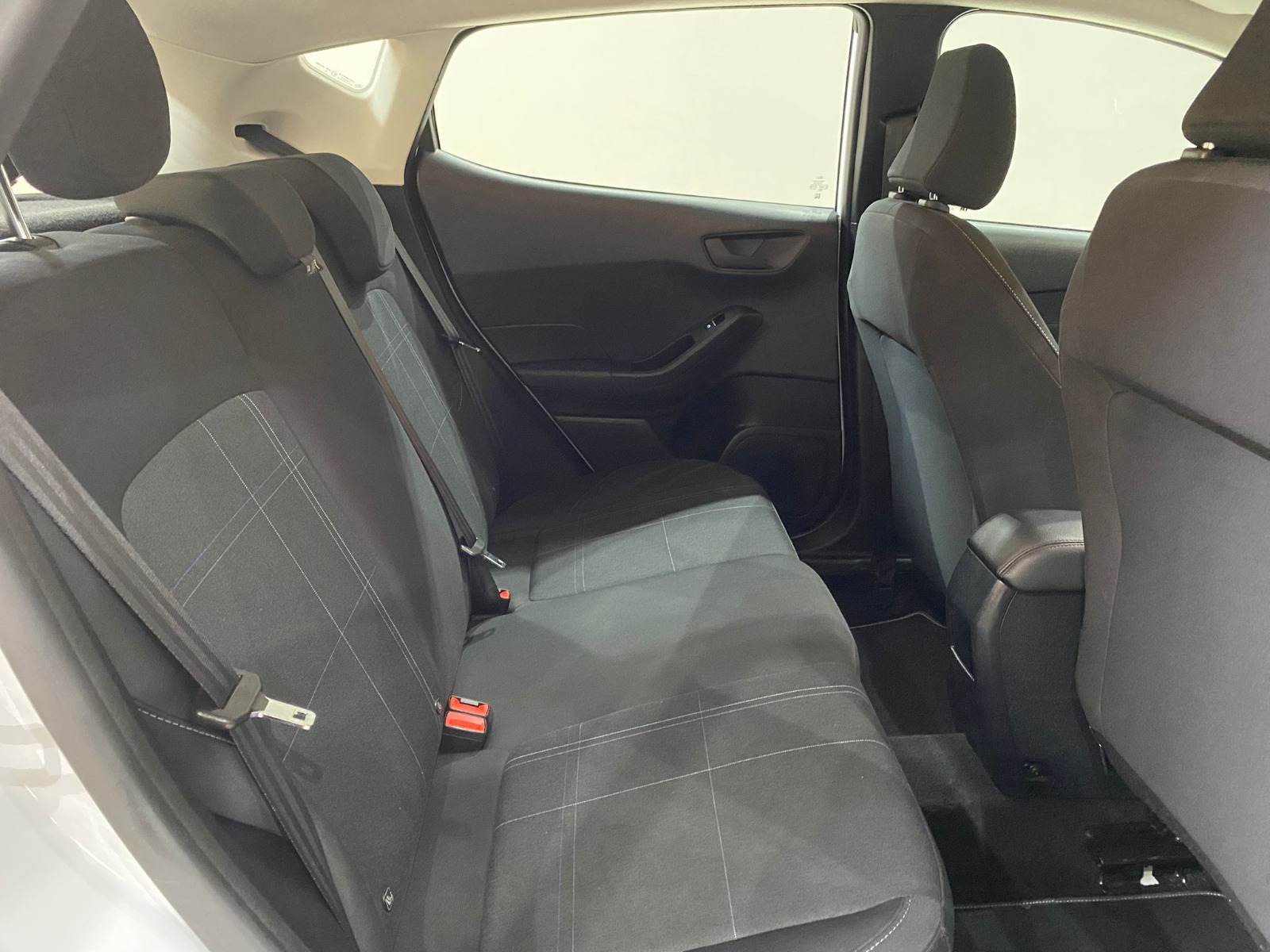 2020 Benzin Otomatik Ford Fiesta Beyaz Gürel Tasarım Aksesuar Otomotiv San. Tic. Ltd. Şti.