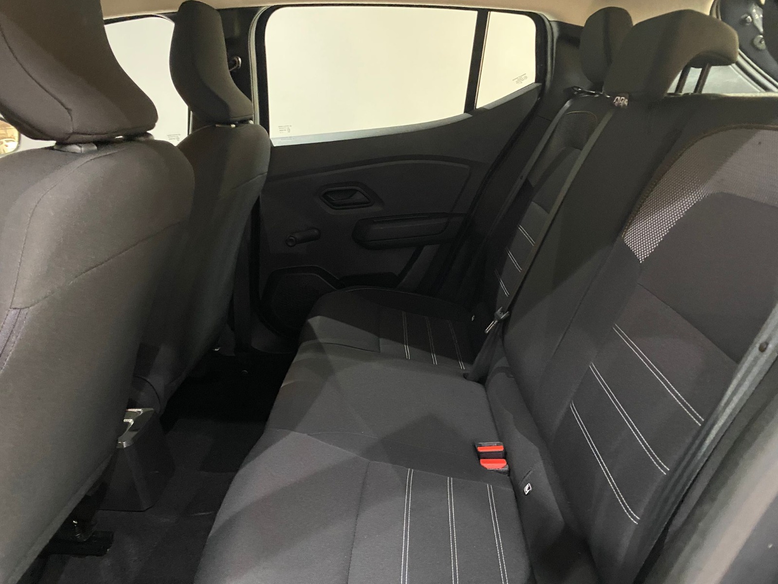 2022 Benzin Manuel Dacia Sandero Gri Gürel Tasarım Aksesuar Otomotiv San. Tic. Ltd. Şti.