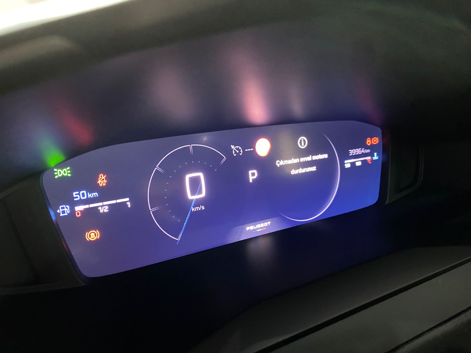 2024 Benzin Otomatik Peugeot 2008 Kırmızı Gürel Tasarım Aksesuar Otomotiv San. Tic. Ltd. Şti.