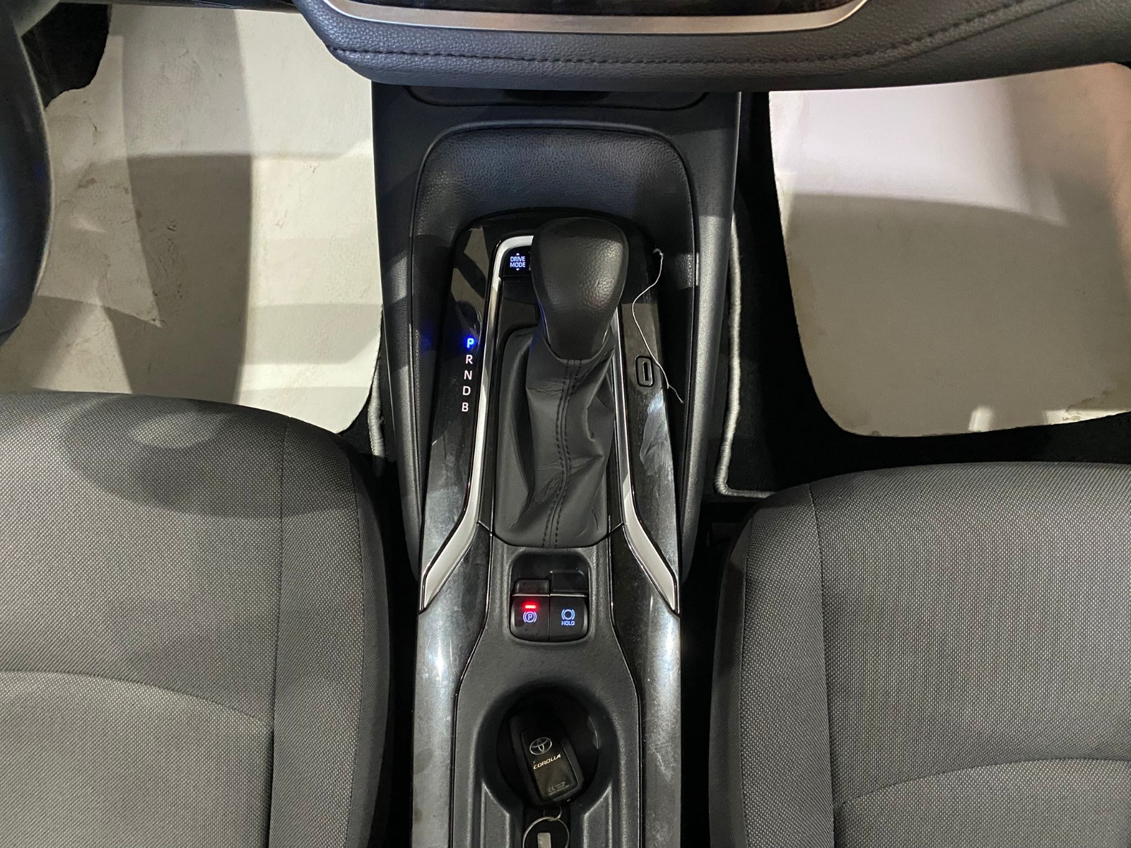 2021 Hybrid Otomatik Toyota Corolla Gri Gürel Tasarım Aksesuar Otomotiv San. Tic. Ltd. Şti.