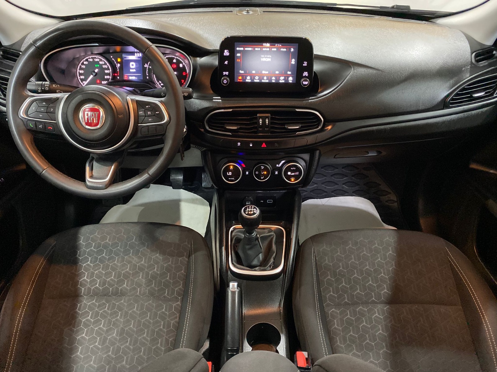 2023 Benzin Manuel Fiat Egea Gri Gürel Tasarım Aksesuar Otomotiv San. Tic. Ltd. Şti.