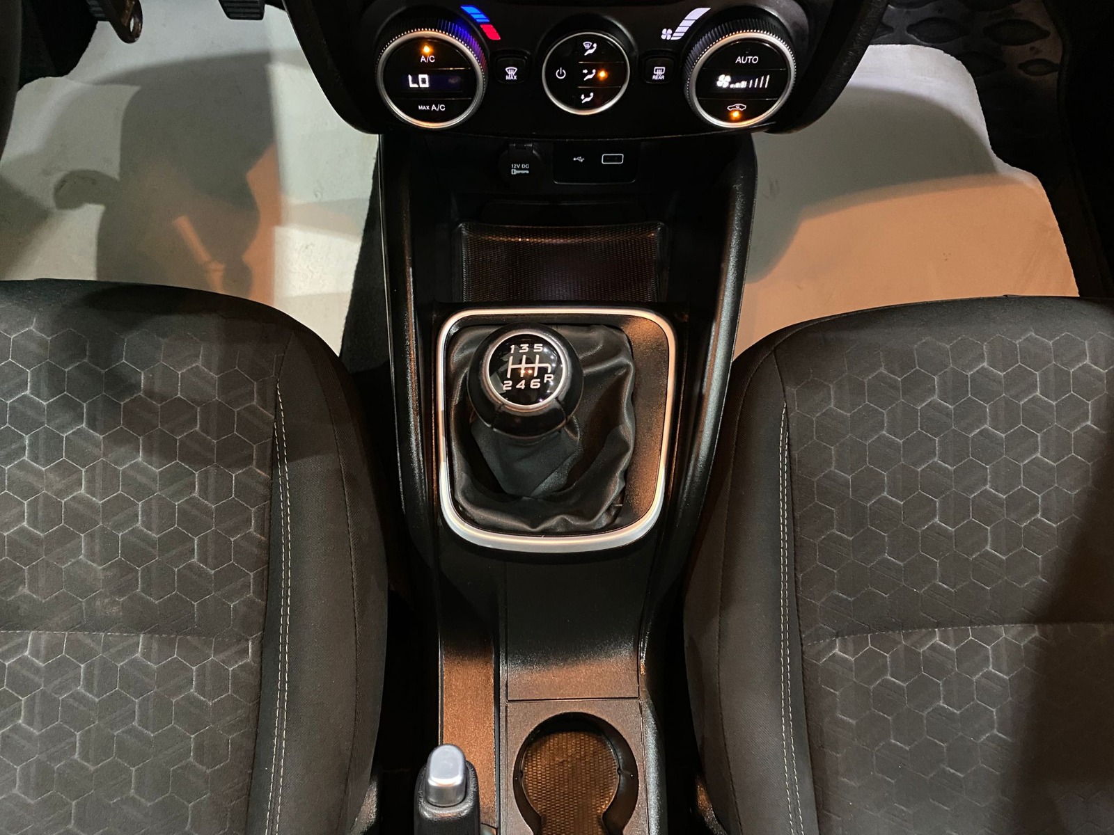 2023 Benzin Manuel Fiat Egea Gri Gürel Tasarım Aksesuar Otomotiv San. Tic. Ltd. Şti.