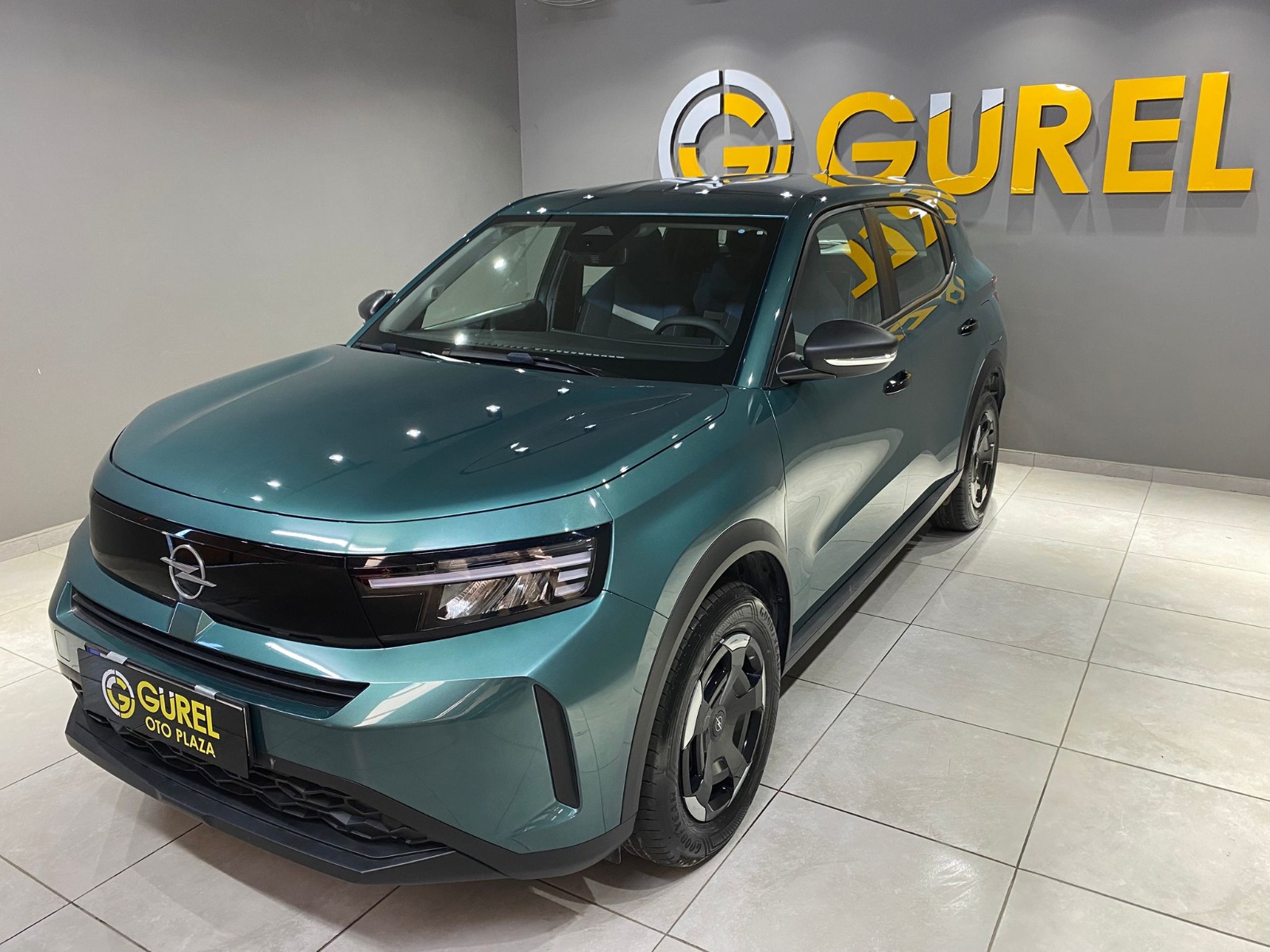 2025 Benzin Otomatik Opel Frontera Yeşil Gürel Tasarım Aksesuar Otomotiv San. Tic. Ltd. Şti.