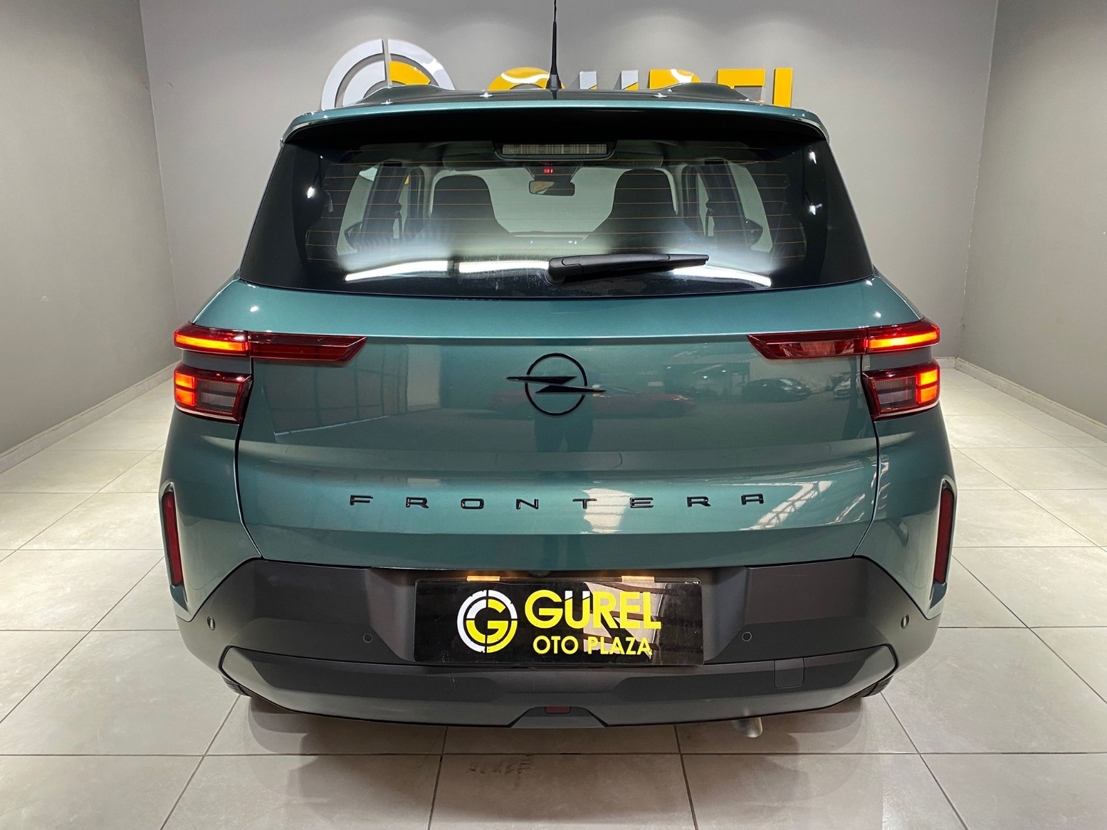 2025 Benzin Otomatik Opel Frontera Yeşil Gürel Tasarım Aksesuar Otomotiv San. Tic. Ltd. Şti.