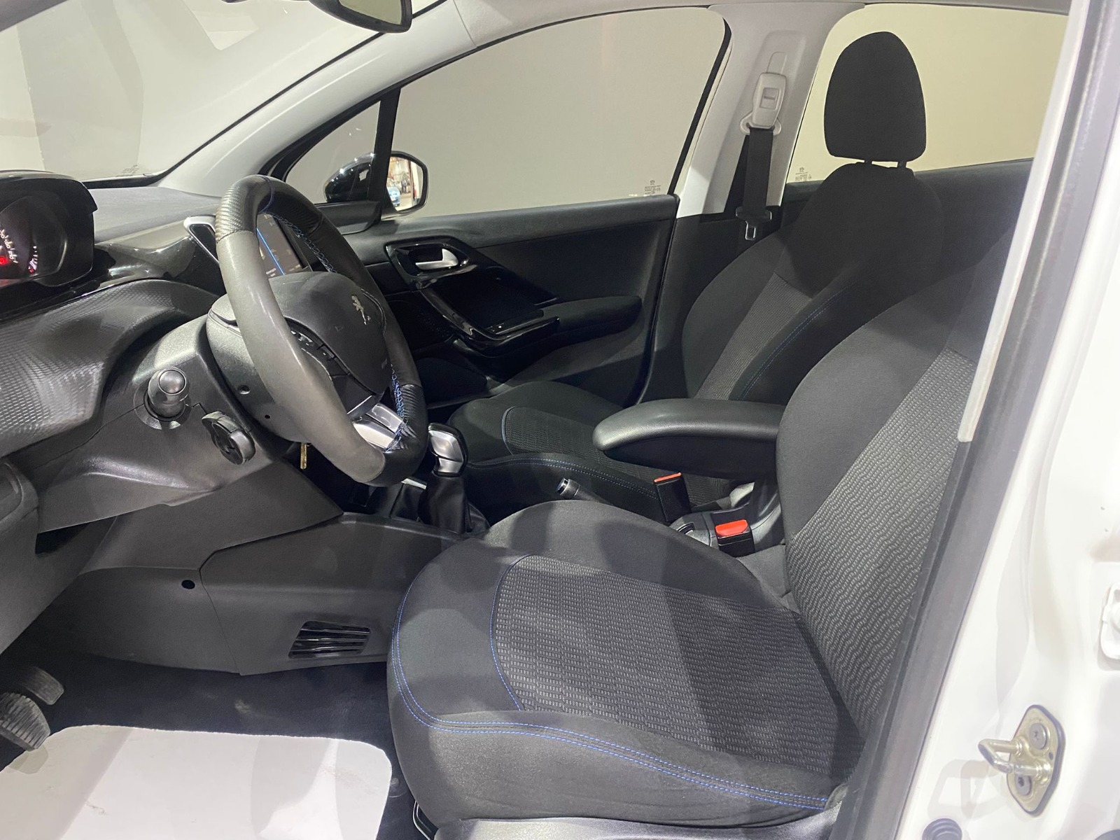 2019 Benzin Manuel Peugeot 208 Beyaz Gürel Tasarım Aksesuar Otomotiv San. Tic. Ltd. Şti.