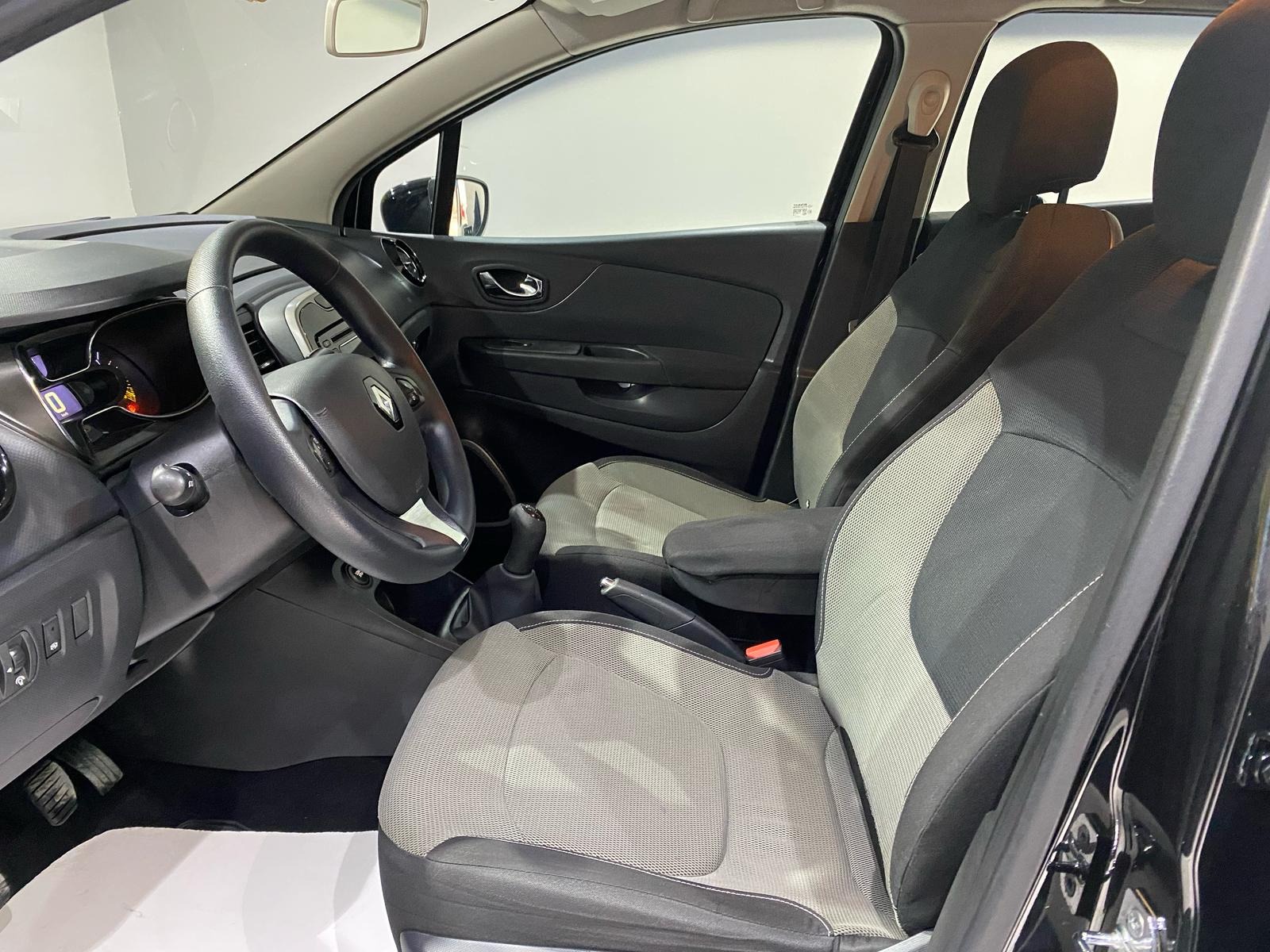 2013 Benzin Manuel Renault Captur Siyah Gürel Tasarım Aksesuar Otomotiv San. Tic. Ltd. Şti.