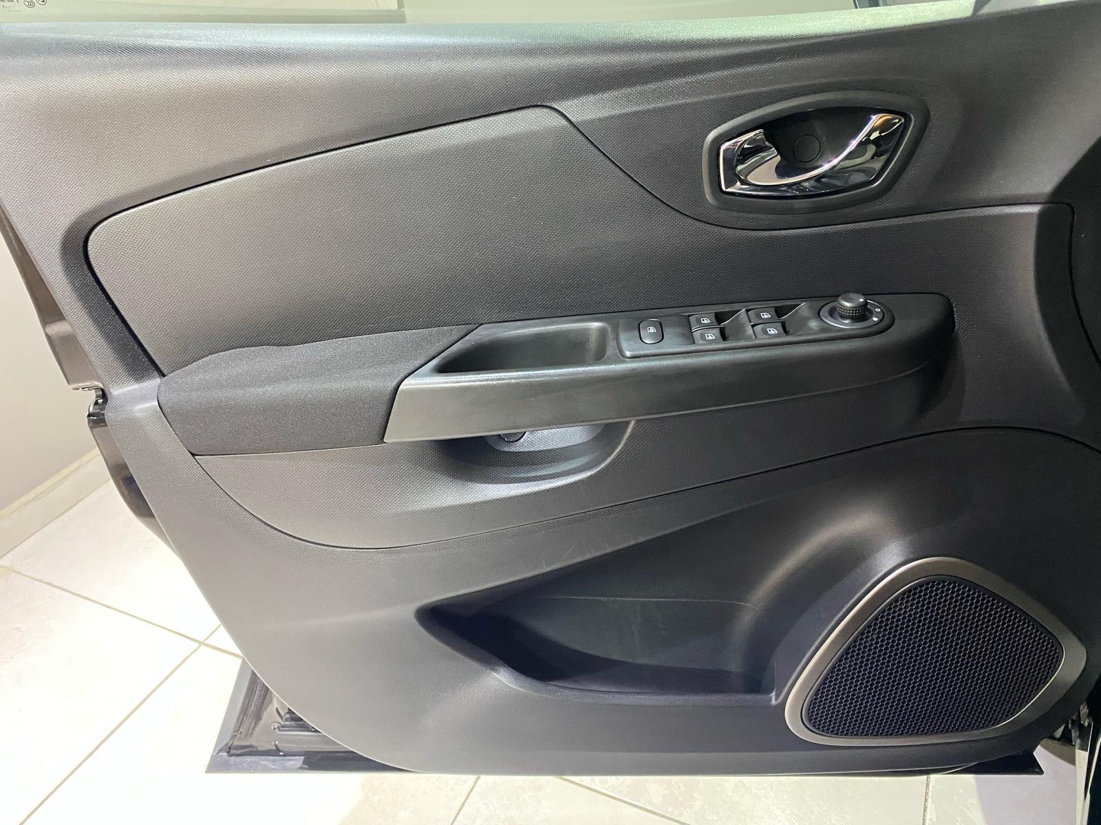 2013 Benzin Manuel Renault Captur Siyah Gürel Tasarım Aksesuar Otomotiv San. Tic. Ltd. Şti.