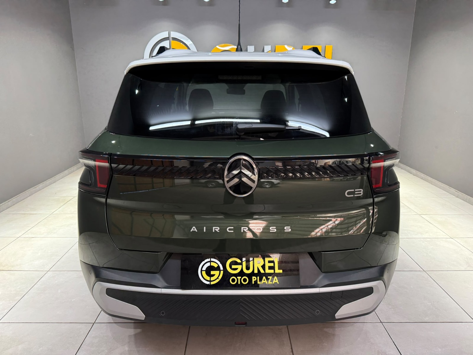 2026 Hybrid Otomatik Citroen C3 AirCross Yeşil Gürel Tasarım Aksesuar Otomotiv San. Tic. Ltd. Şti.