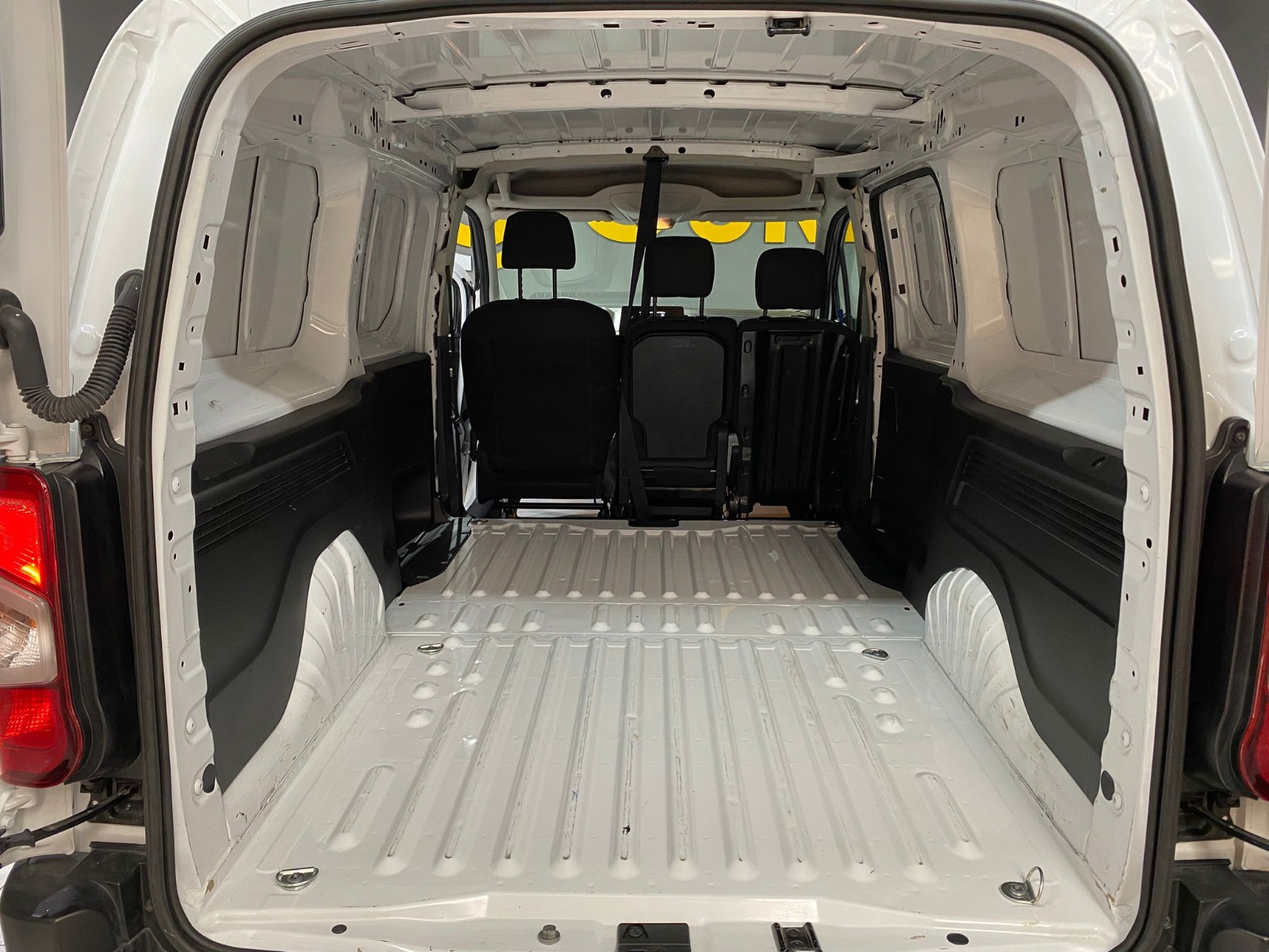 2023 Dizel Manuel Fiat Doblo Beyaz Gürel Tasarım Aksesuar Otomotiv San. Tic. Ltd. Şti.