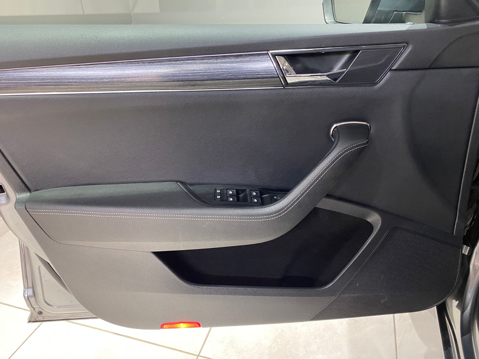 2023 Benzin Otomatik Skoda Superb Gri Gürel Tasarım Aksesuar Otomotiv San. Tic. Ltd. Şti.