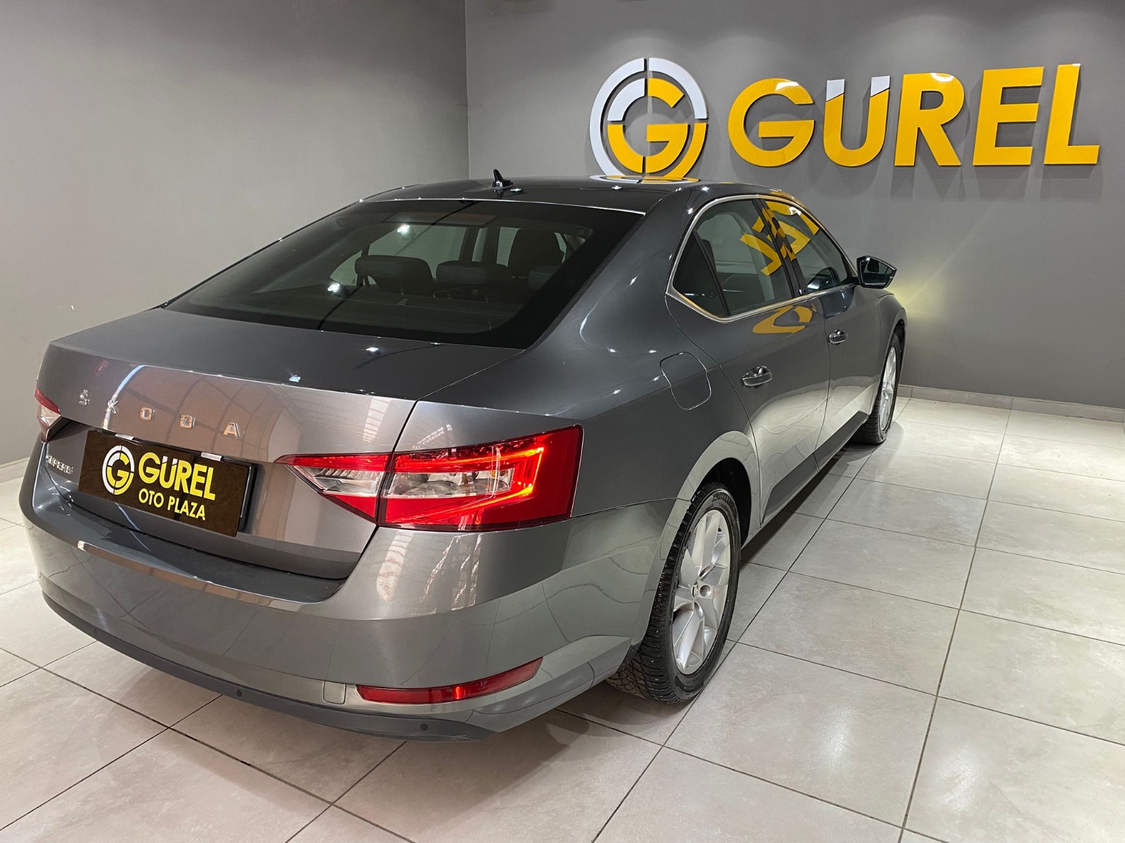 2023 Benzin Otomatik Skoda Superb Gri Gürel Tasarım Aksesuar Otomotiv San. Tic. Ltd. Şti.