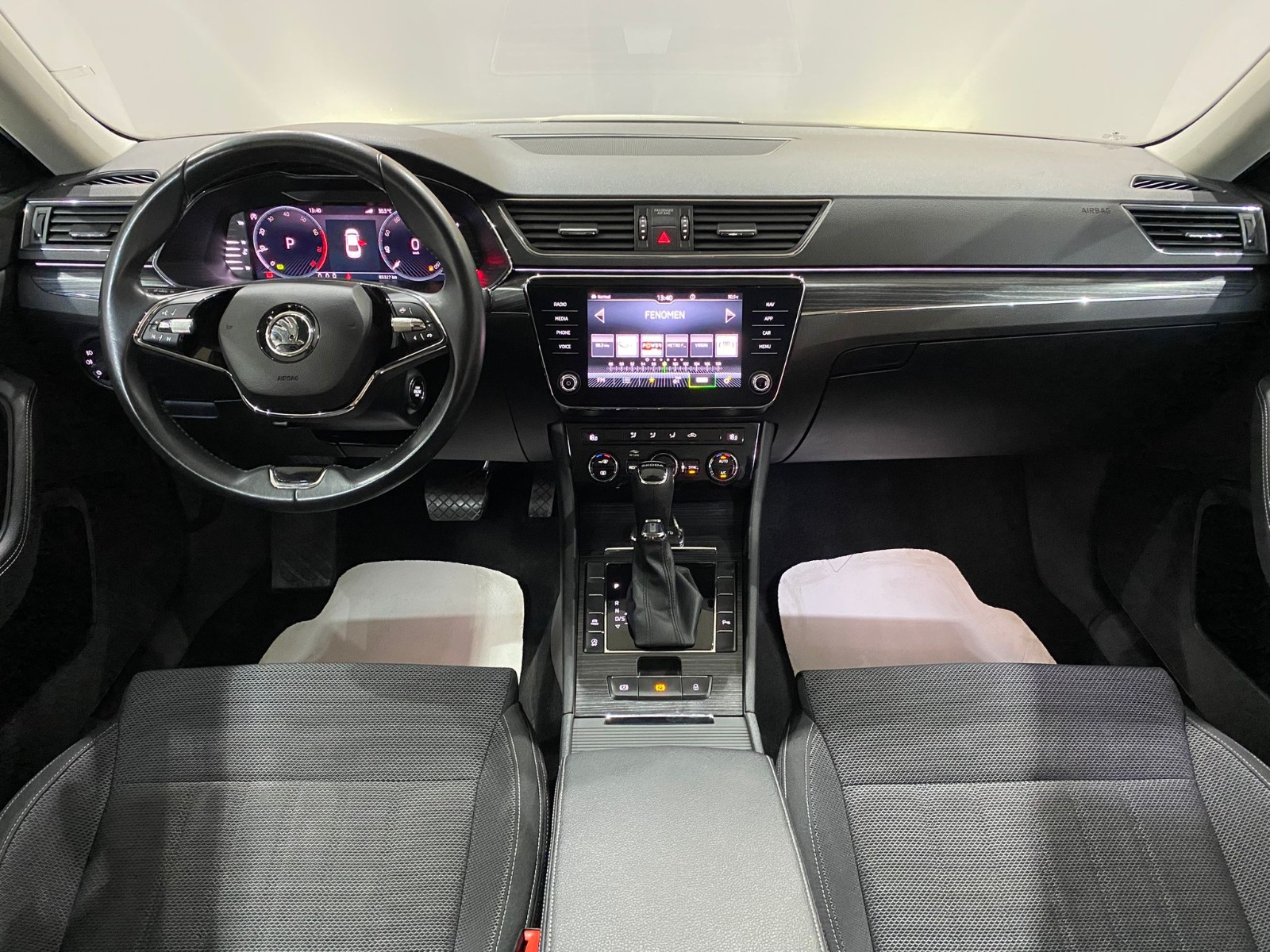 2023 Benzin Otomatik Skoda Superb Gri Gürel Tasarım Aksesuar Otomotiv San. Tic. Ltd. Şti.