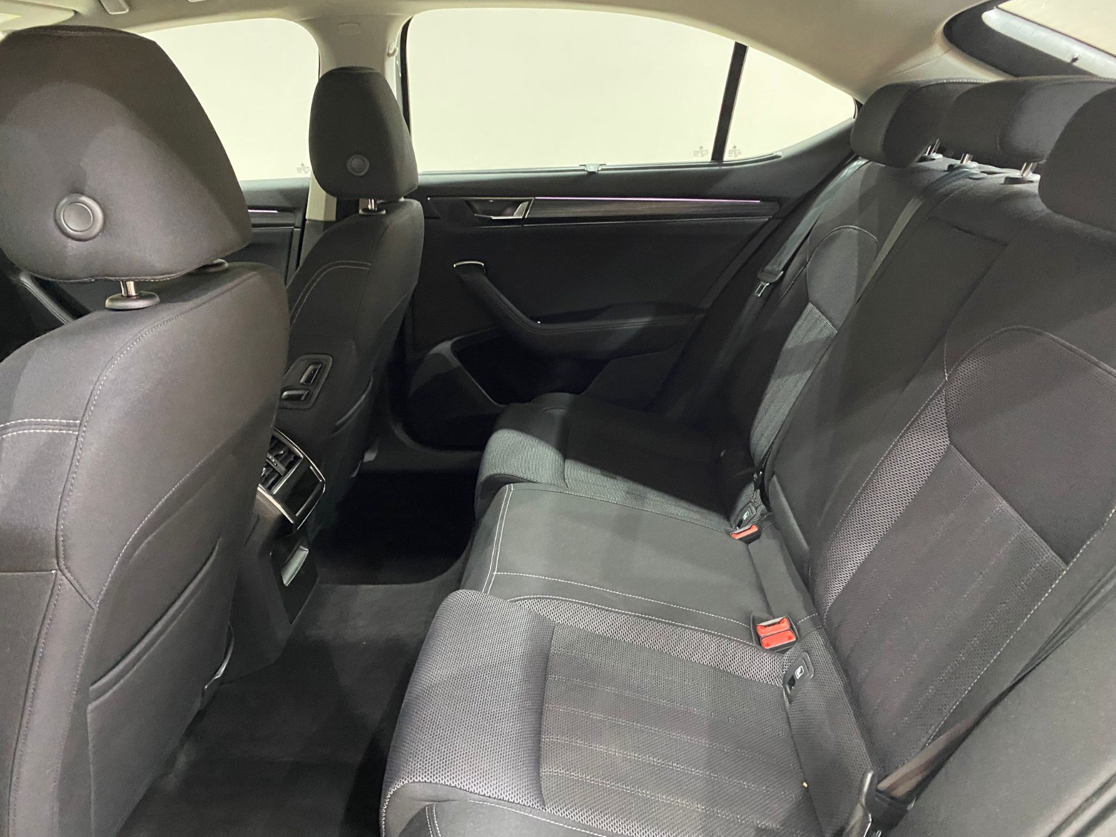 2023 Benzin Otomatik Skoda Superb Gri Gürel Tasarım Aksesuar Otomotiv San. Tic. Ltd. Şti.