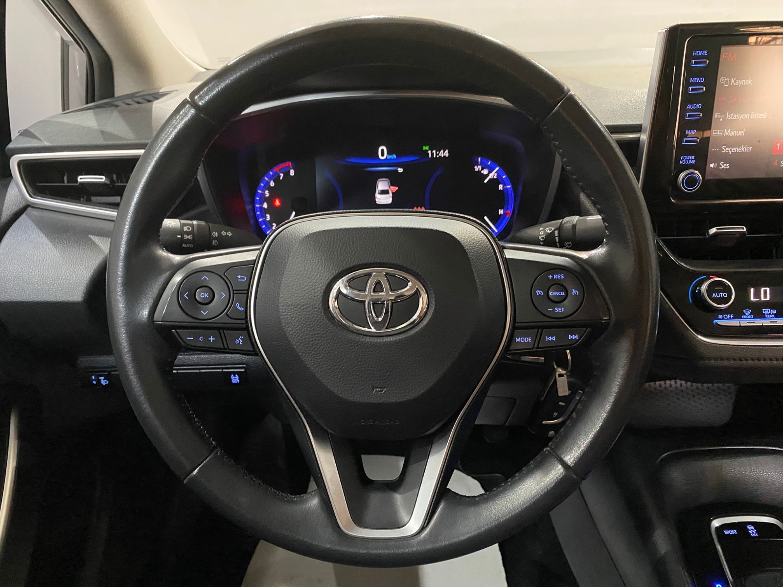 2021 Benzin Otomatik Toyota Corolla Gri Gürel Tasarım Aksesuar Otomotiv San. Tic. Ltd. Şti.
