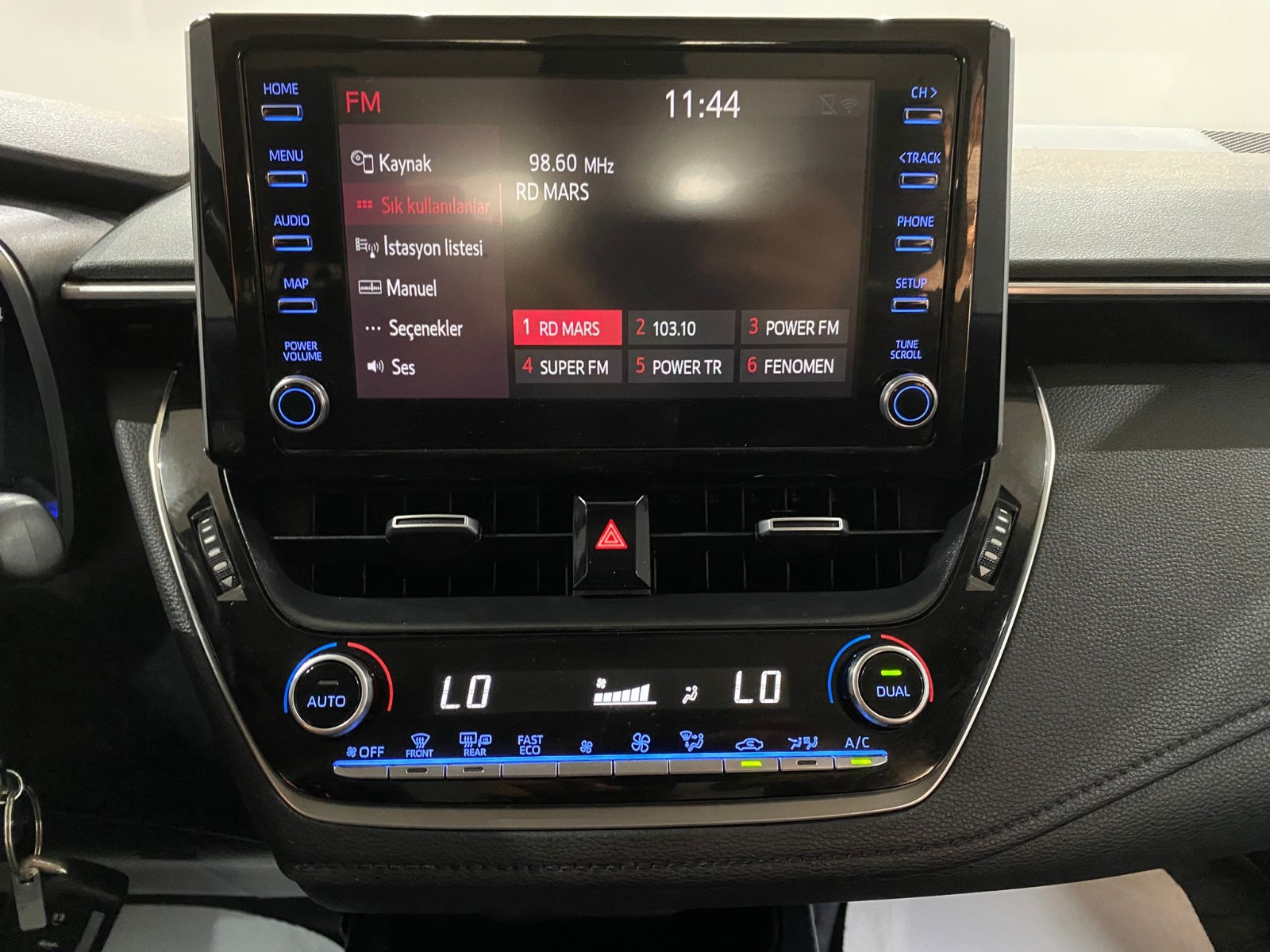 2021 Benzin Otomatik Toyota Corolla Gri Gürel Tasarım Aksesuar Otomotiv San. Tic. Ltd. Şti.
