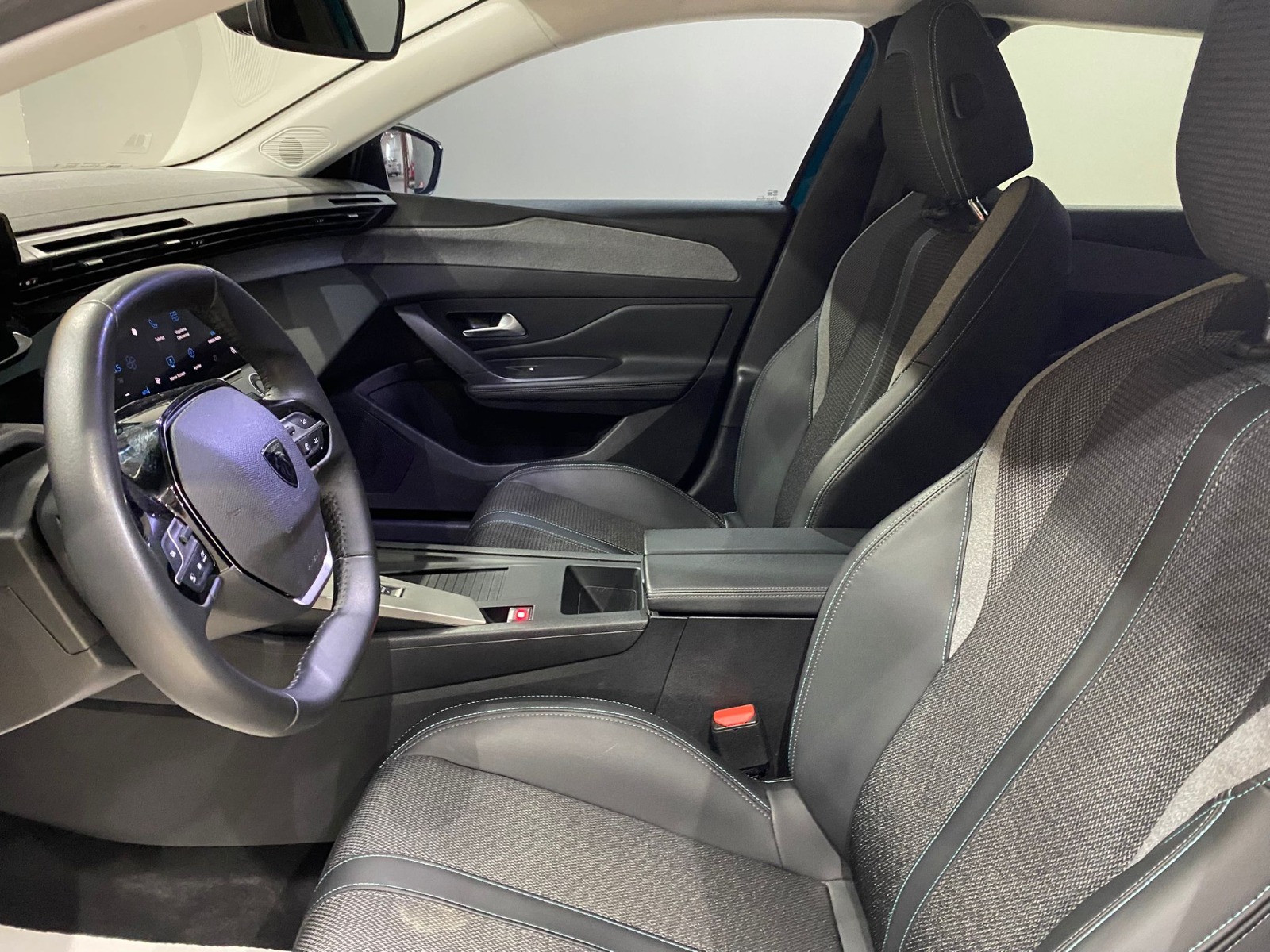 2024 Benzin Otomatik Peugeot 408 Mavi Gürel Tasarım Aksesuar Otomotiv San. Tic. Ltd. Şti.