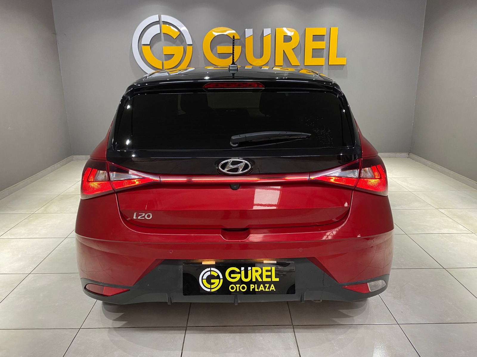 2020 Benzin Otomatik Hyundai i20 Kırmızı Gürel Tasarım Aksesuar Otomotiv San. Tic. Ltd. Şti.