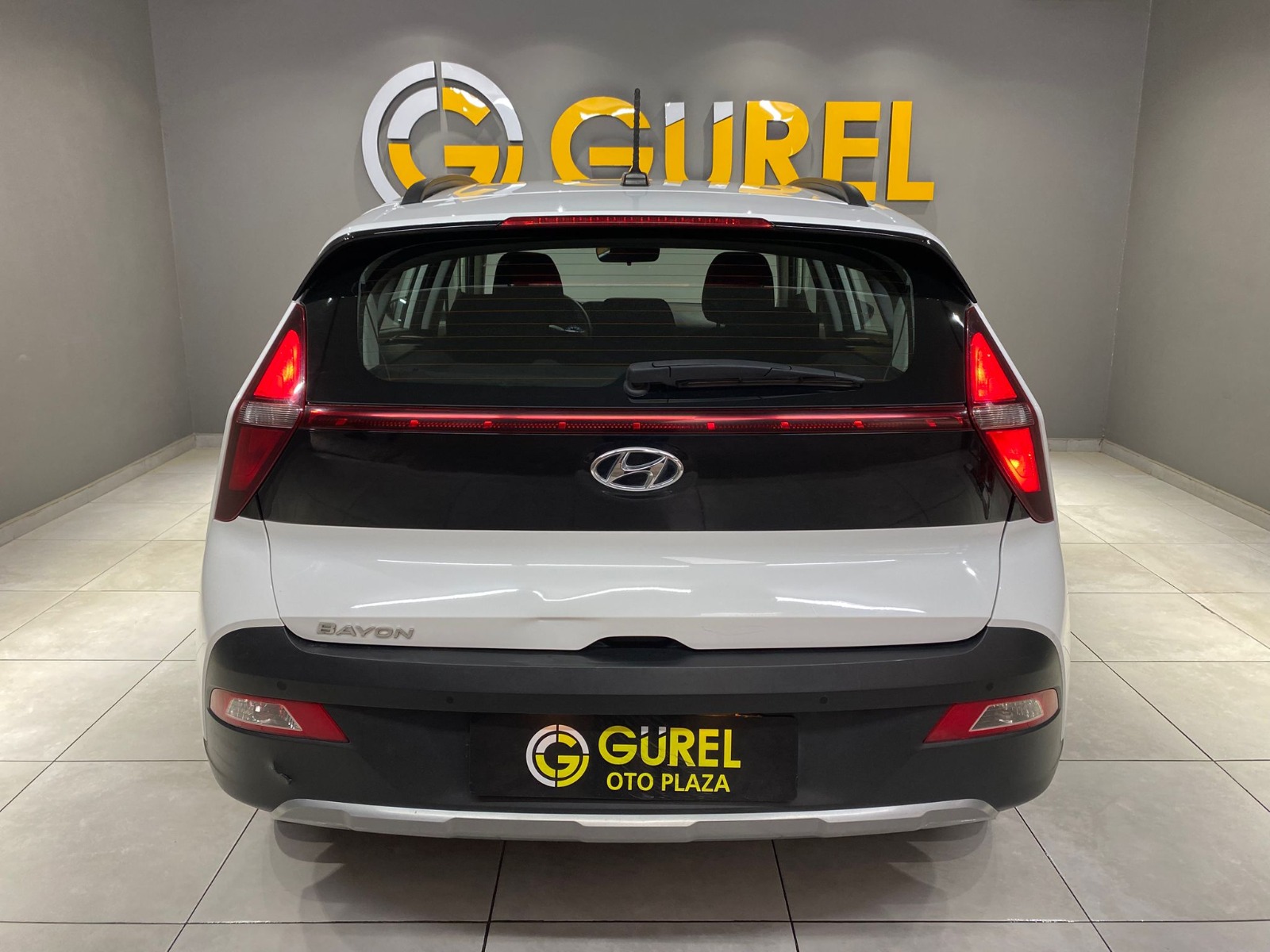 TaksitliOto.Net | 2.El Hyundai Bayon SUV 1.4 MPI Jump | Manuel & Benzin | Beyaz | İzmir.2el 2022 Benzin Manuel Hyundai Bayon Beyaz Gürel Tasarım Aksesuar Otomotiv San. Tic. Ltd. Şti.