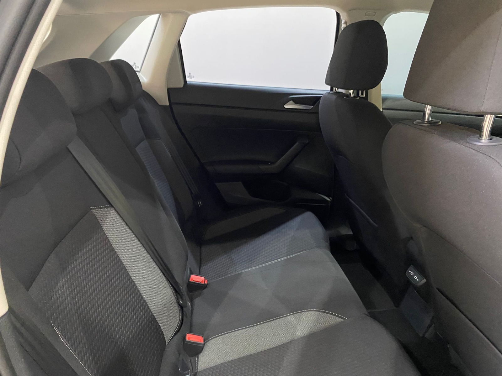 2023 Benzin Otomatik Volkswagen Polo Beyaz Gürel Tasarım Aksesuar Otomotiv San. Tic. Ltd. Şti.