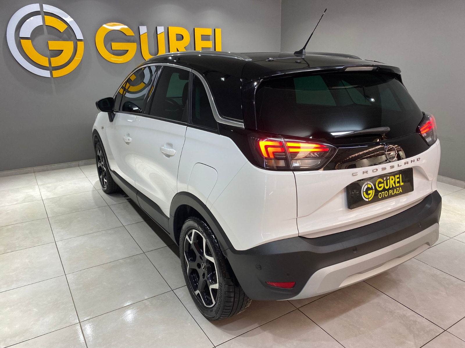 2023 Benzin Otomatik Opel Crossland Beyaz Gürel Tasarım Aksesuar Otomotiv San. Tic. Ltd. Şti.