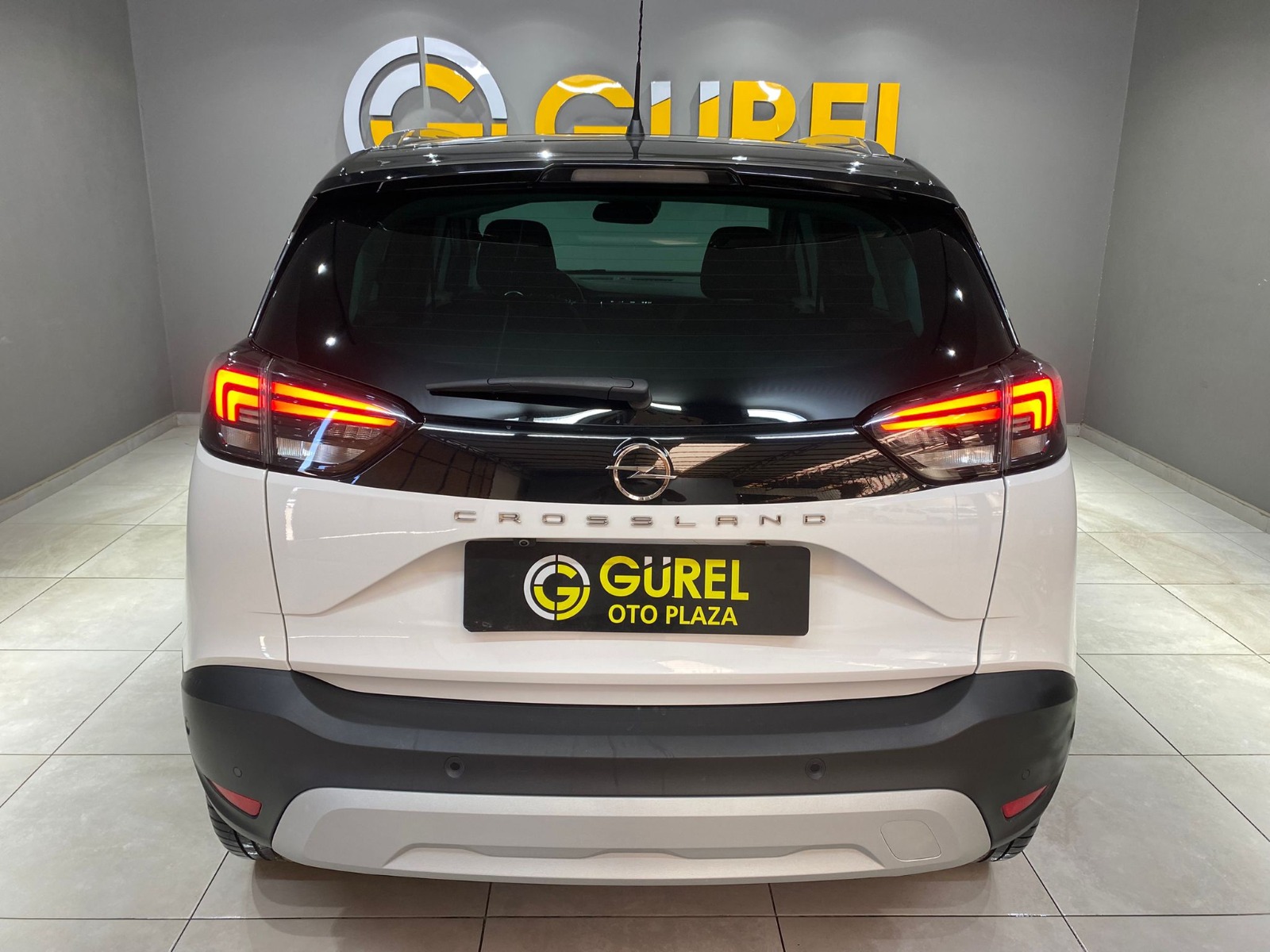 2023 Benzin Otomatik Opel Crossland Beyaz Gürel Tasarım Aksesuar Otomotiv San. Tic. Ltd. Şti.